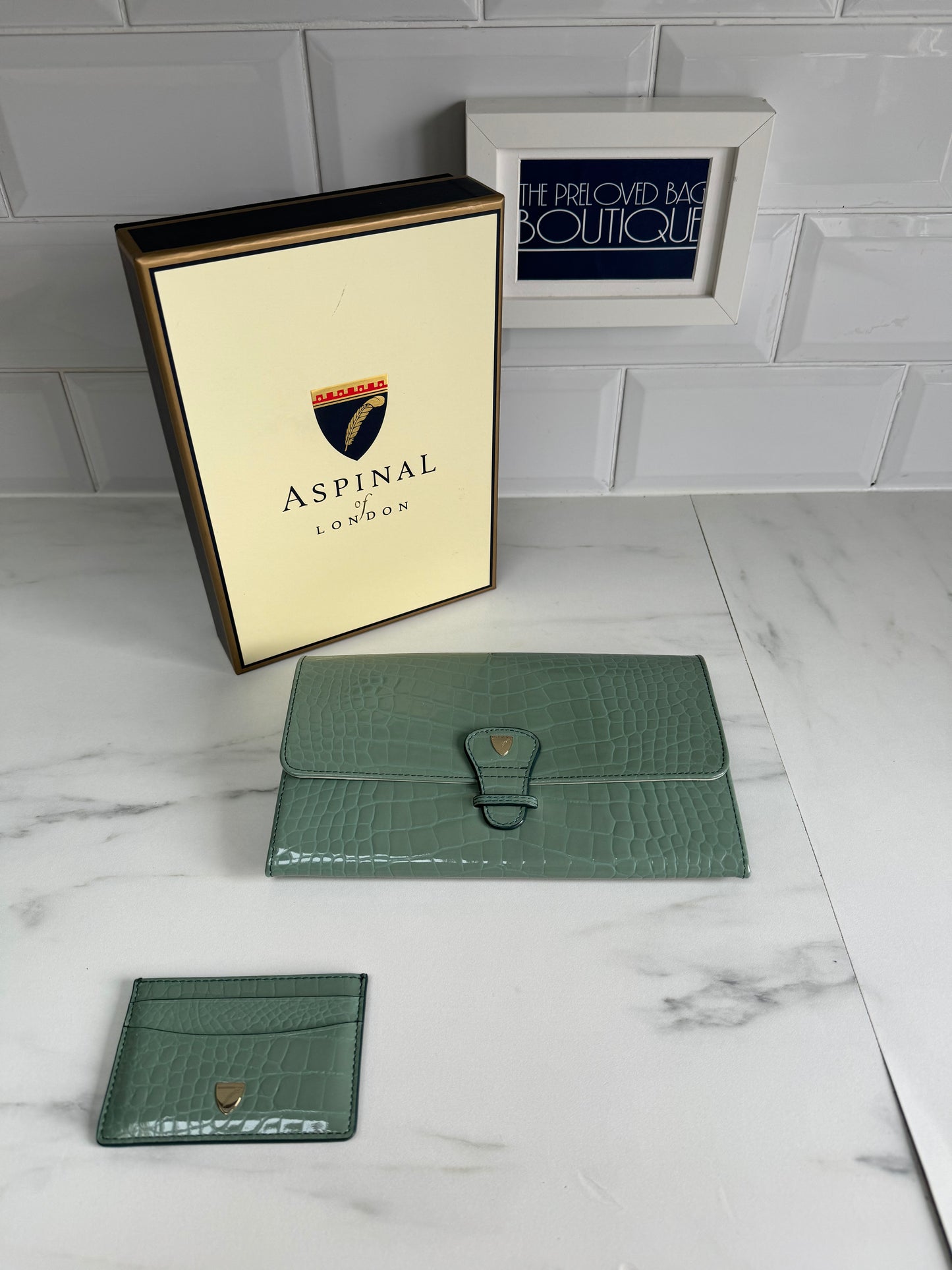 Aspinal of London Travel wallet & Card Holder - Green