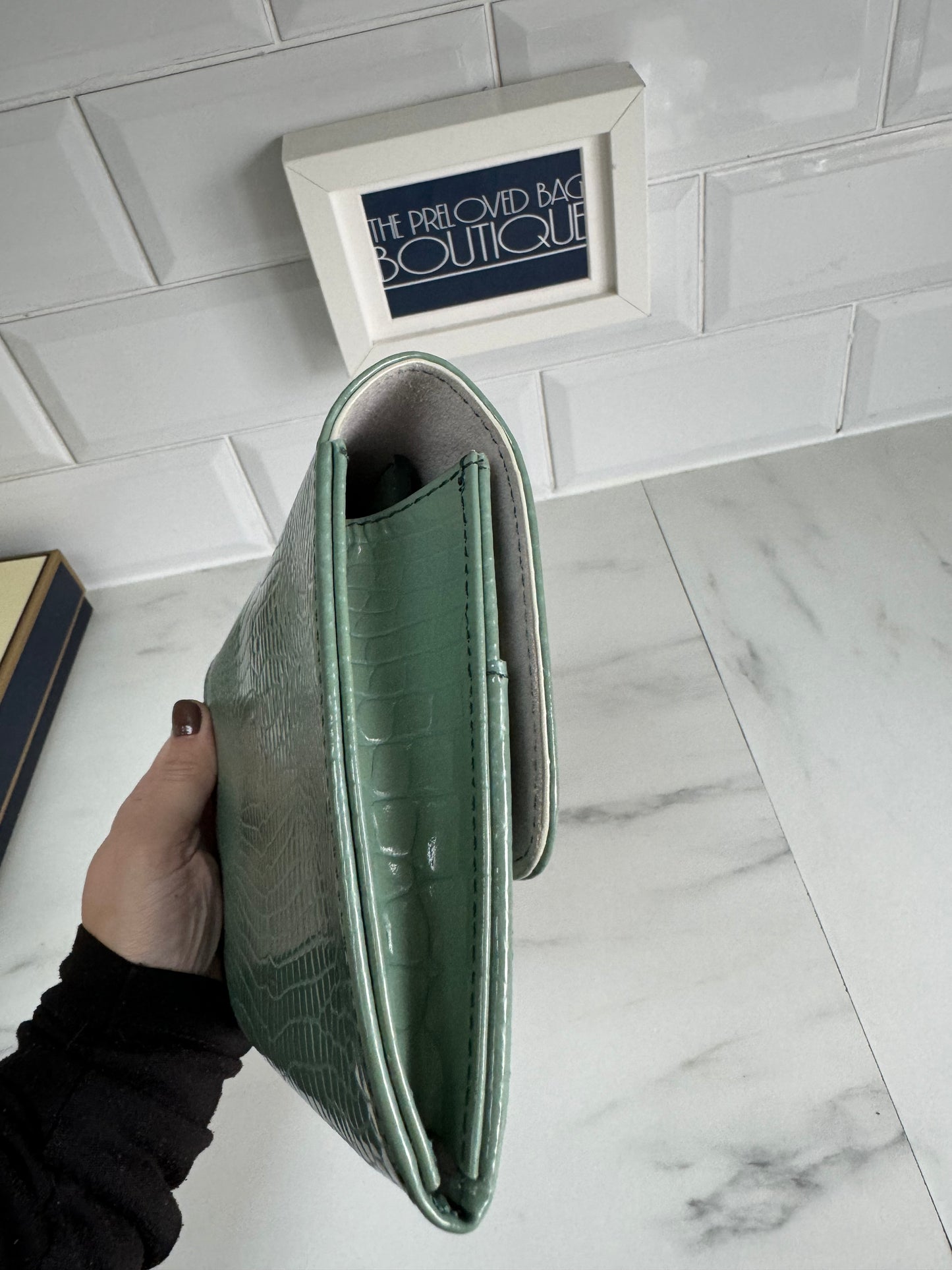 Aspinal of London Travel wallet & Card Holder - Green