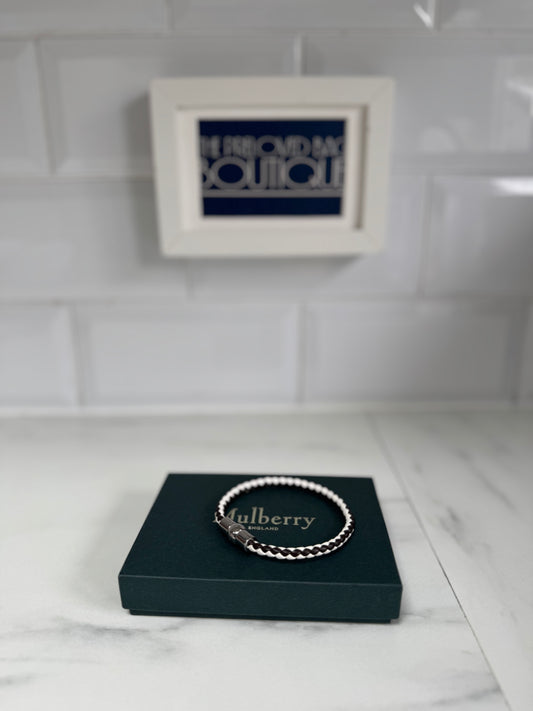 Mulberry Iris Bracelet - Black and White