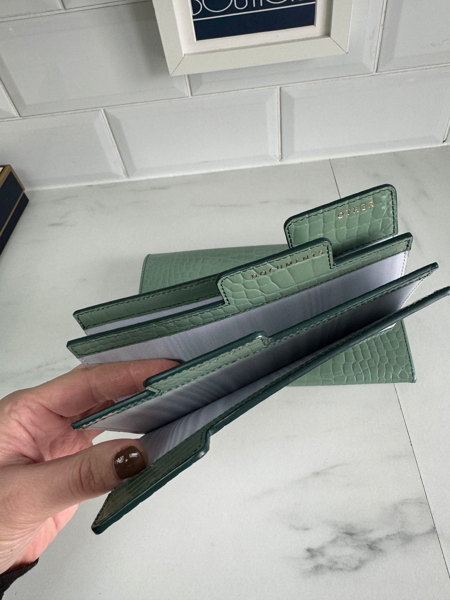 Aspinal of London Travel wallet & Card Holder - Green