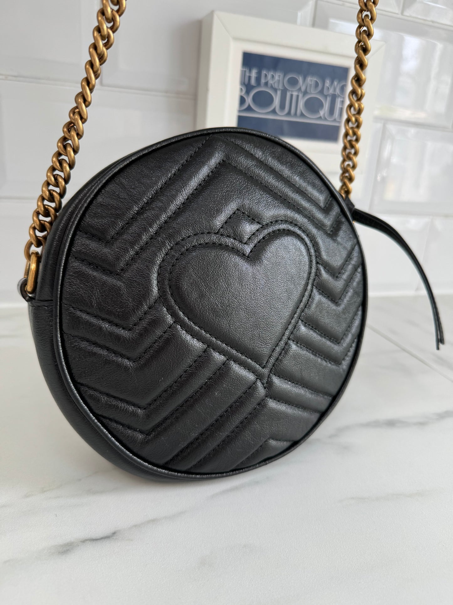 Gucci Marmont Matelassé Mini Round Bag - Black