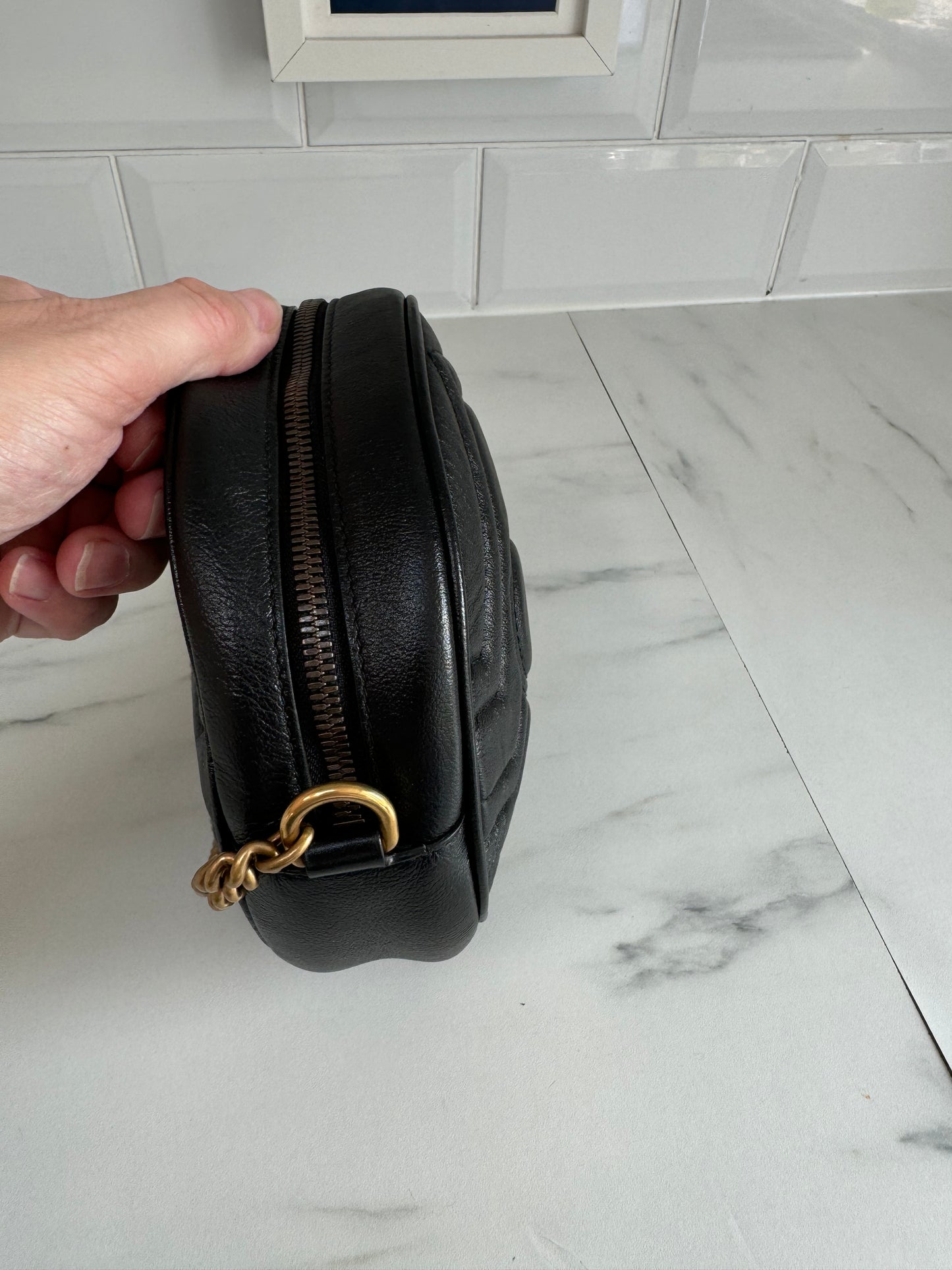 Gucci Marmont Matelassé Mini Round Bag - Black
