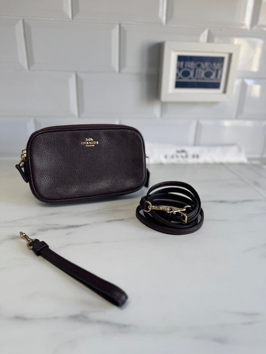 Coach Camera/Wristlet Bag - Burgundy