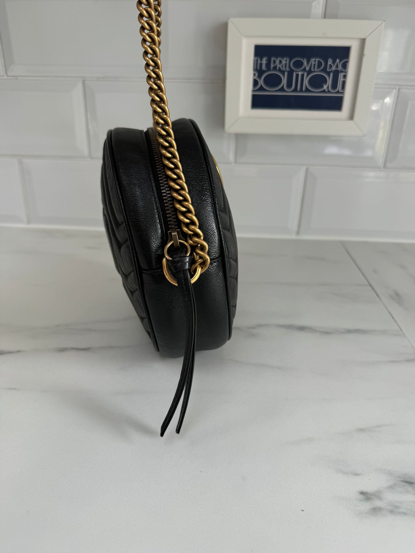 Gucci Marmont Matelassé Mini Round Bag - Black