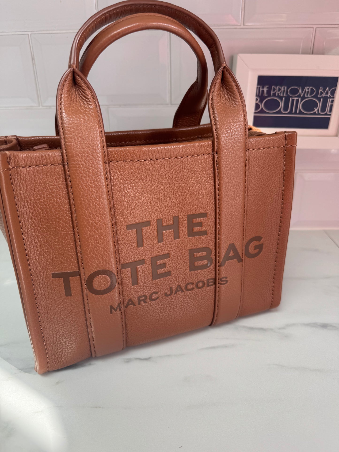 Marc Jacobs Small The Tote Bag - Argan Oil (Tan)