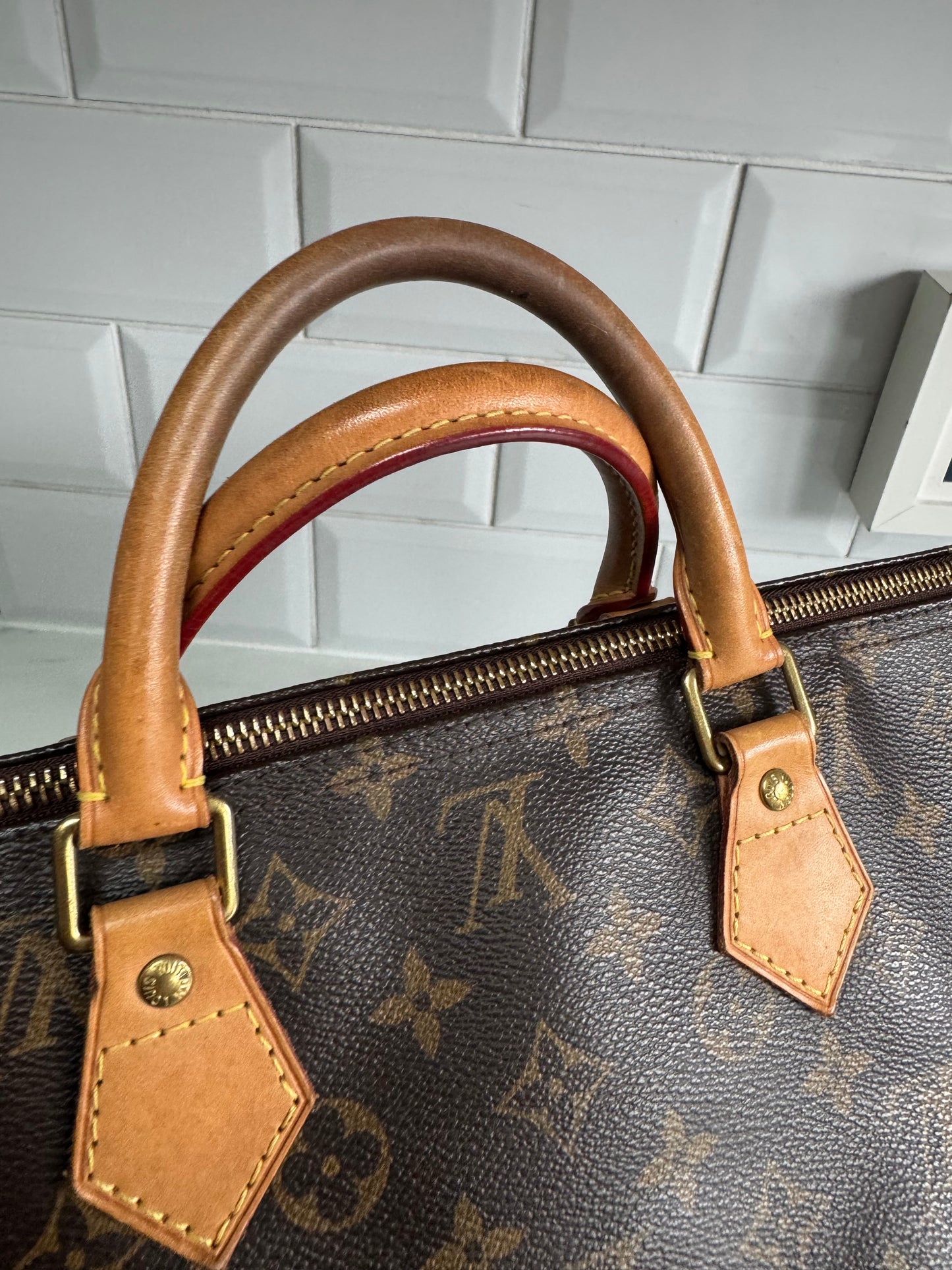 Louis Vuitton Speedy 40 - Monogram