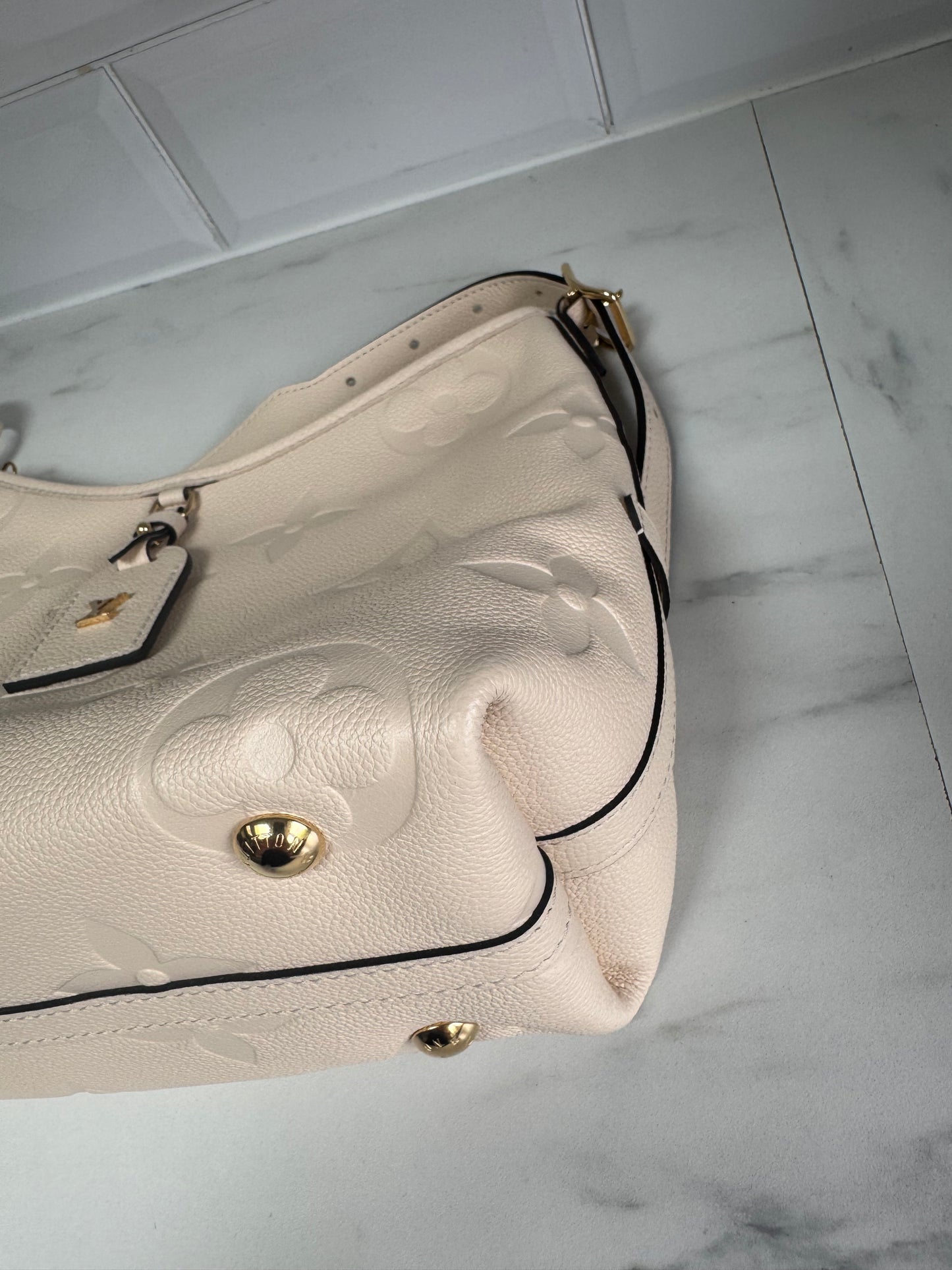 Louis Vuitton Carryall Creme Giant Monogram Emperiente PM - White