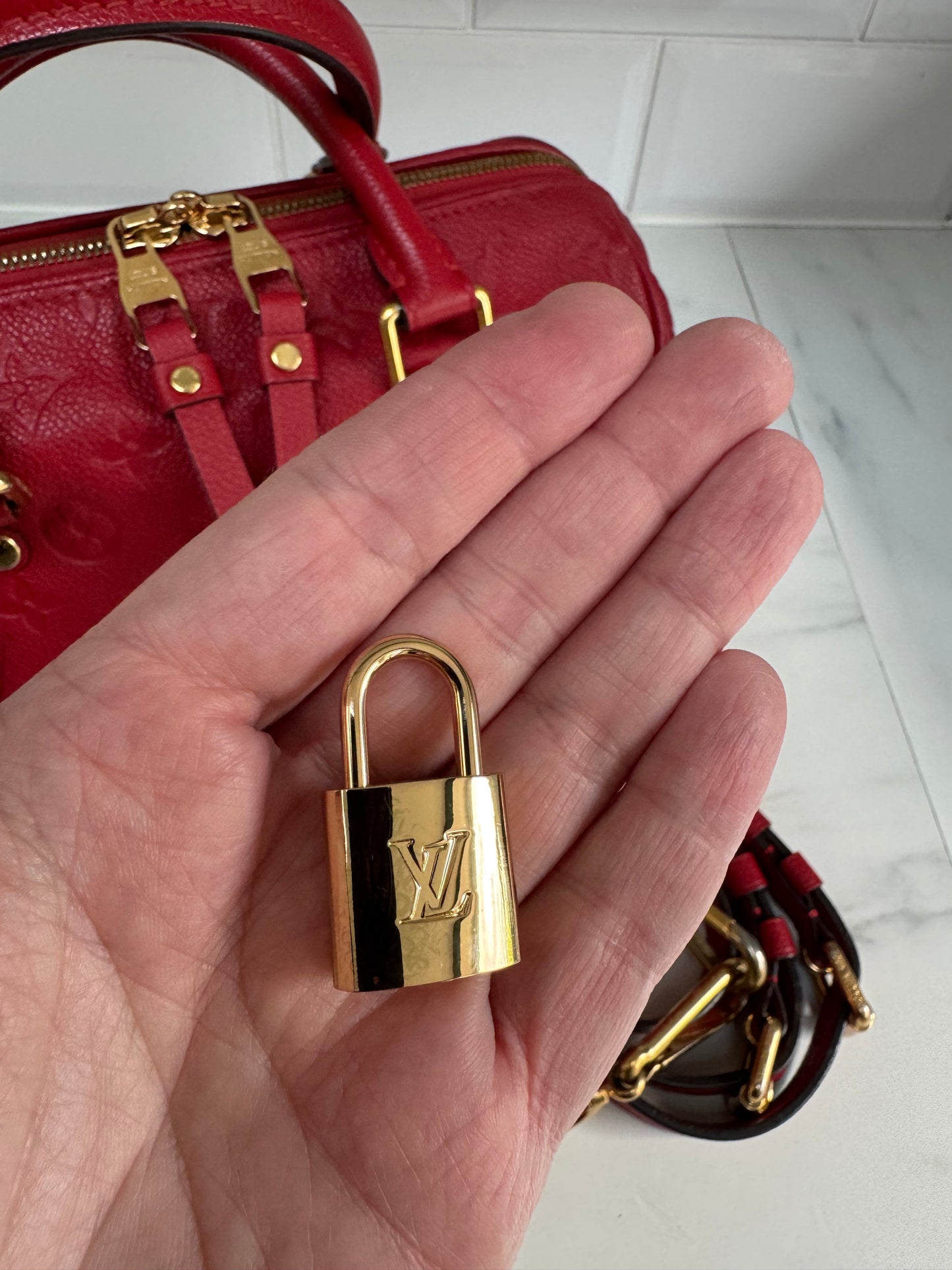 Louis Vuitton Speedy 25 Bandouliere - Red Emperiente