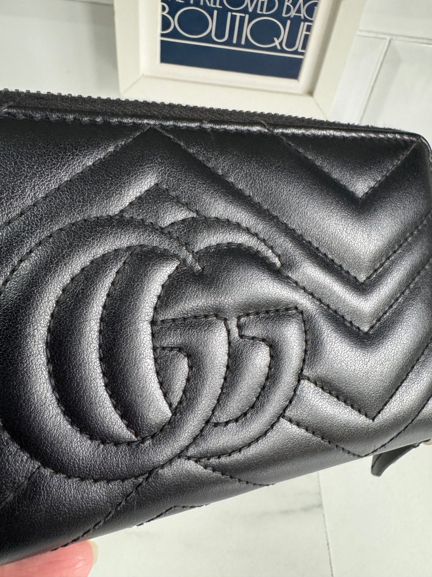 Gucci GG Marmont Zip Around Wallet - Black