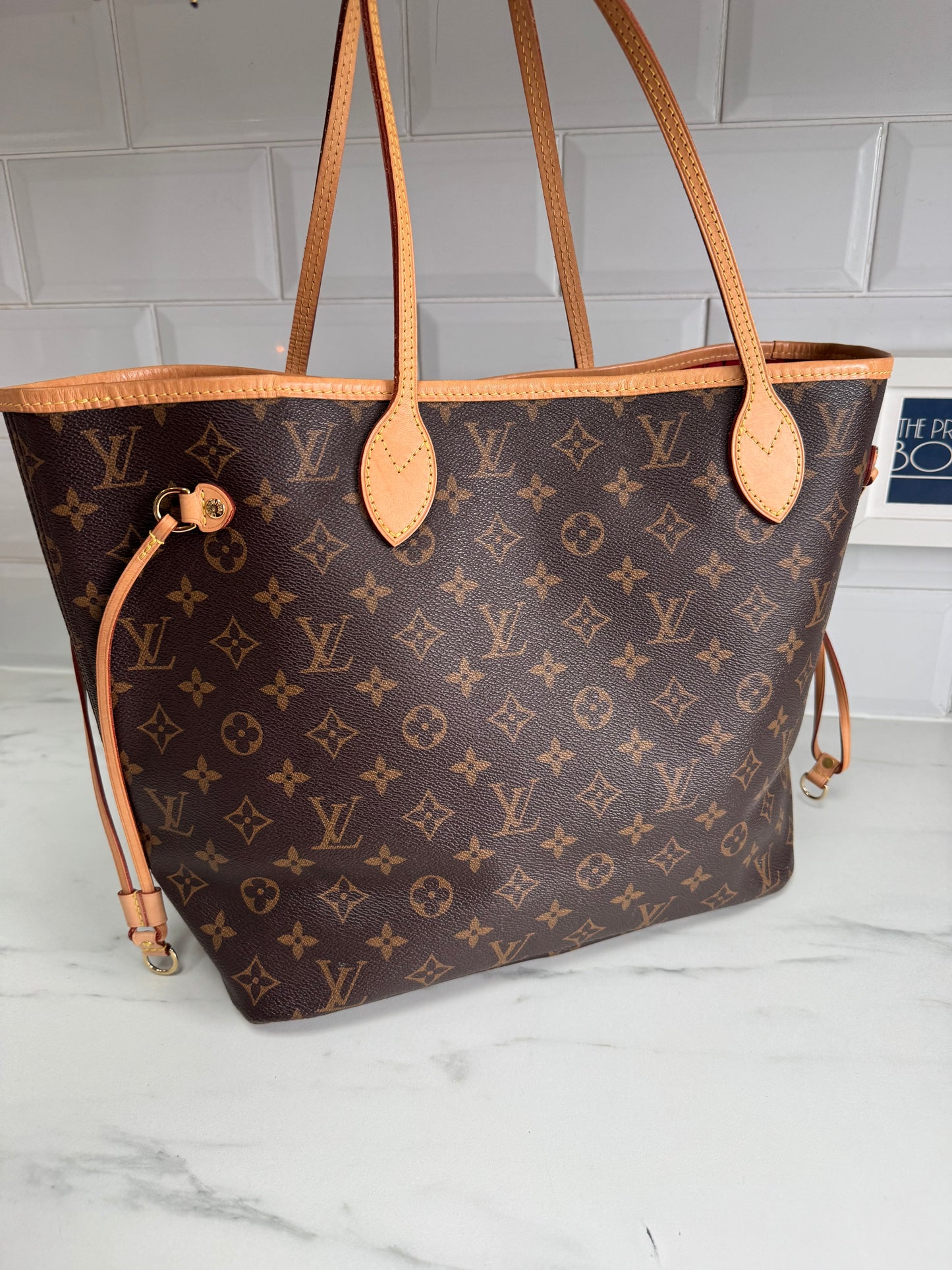 Louis Vuitton Neverfull MM & Pouch - Monogram Cerises