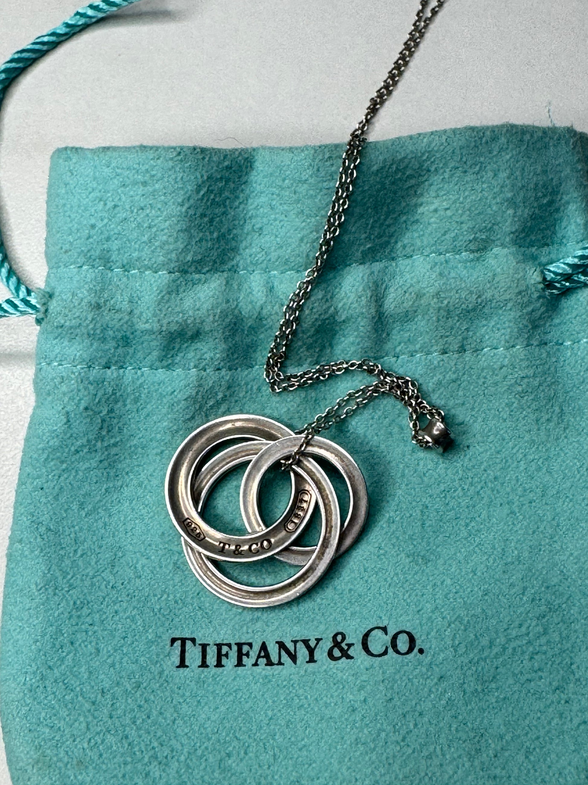 Tiffany three circle necklace discount