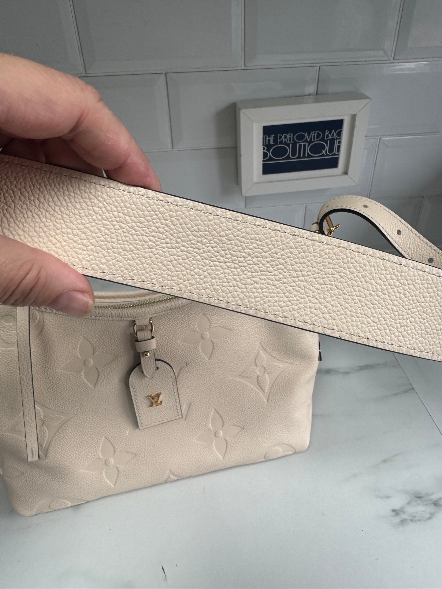 Louis Vuitton Carryall Creme Giant Monogram Emperiente PM - White