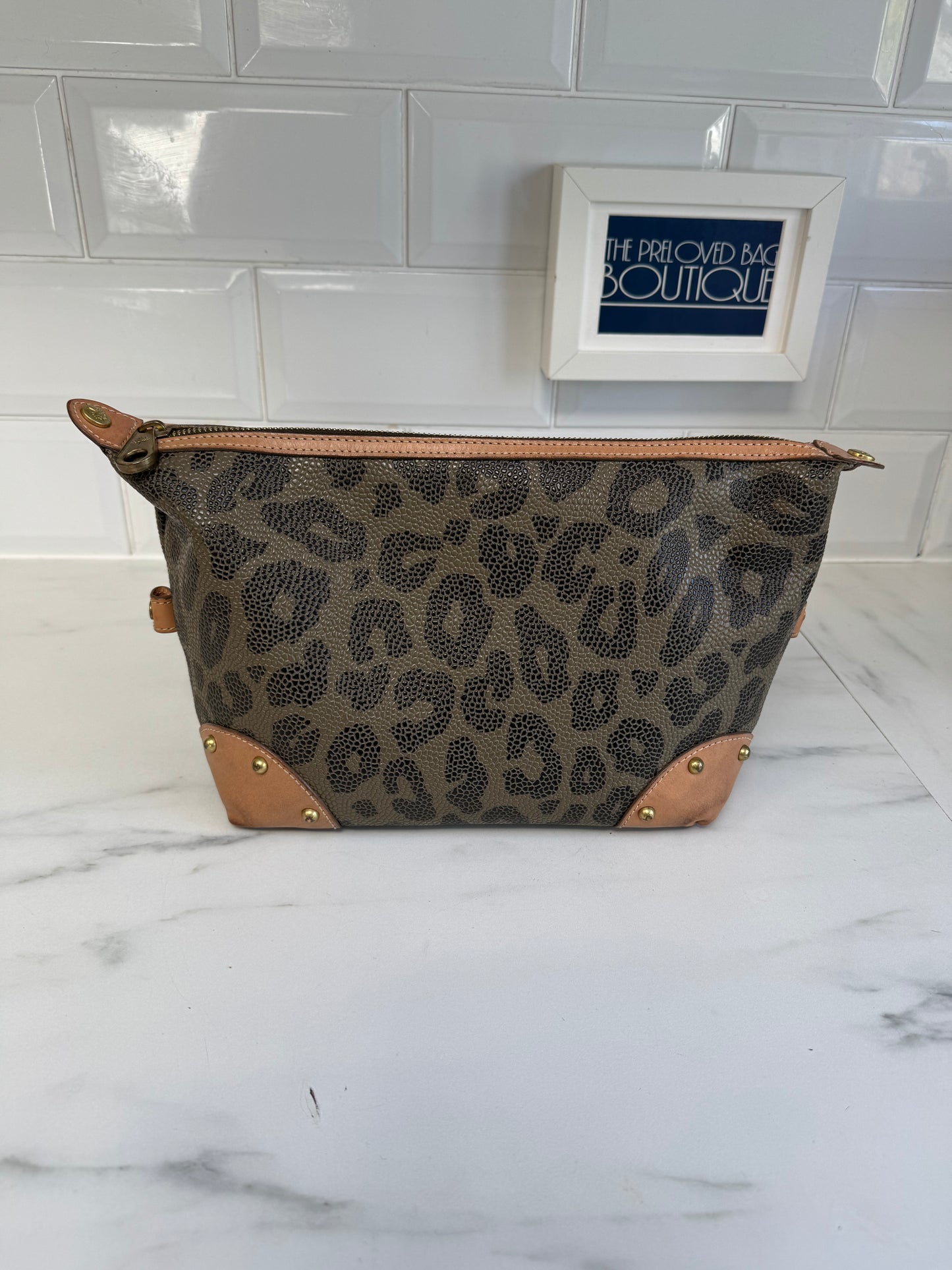 Mulberry Limited Edition Scotchgrain Birds Nest Wash Bag - Olive Green and Black Leopard Print
