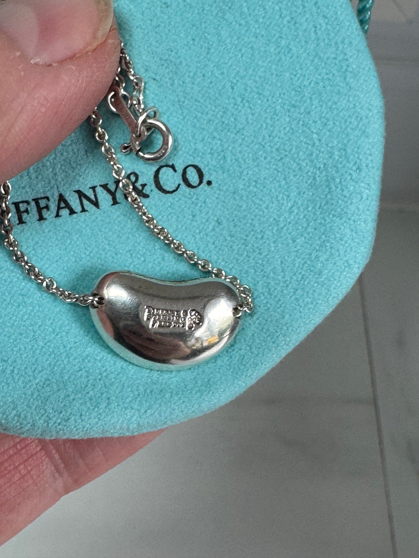 Tiffany & Co Elsa Peretti Bean Necklace - Silver