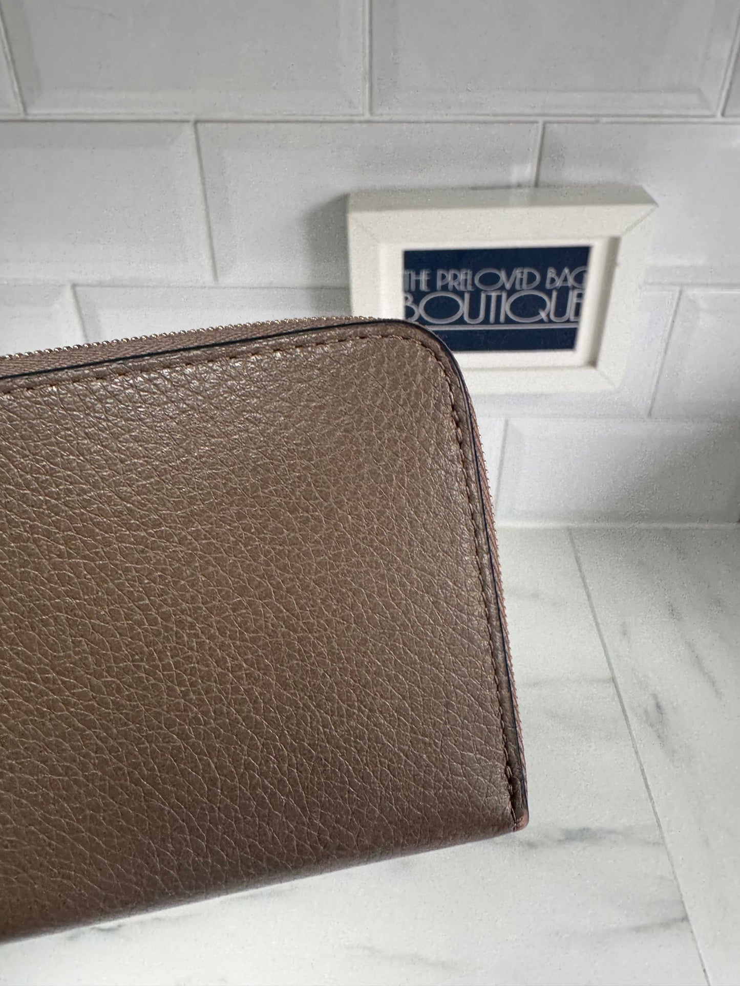 Mulberry 12 Card Zip Around Wallet - Clay