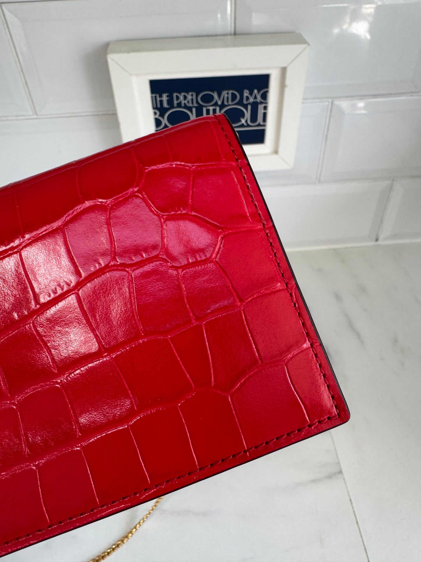 Alexander McQueen Small Skull Croc Embossed WOC - Red