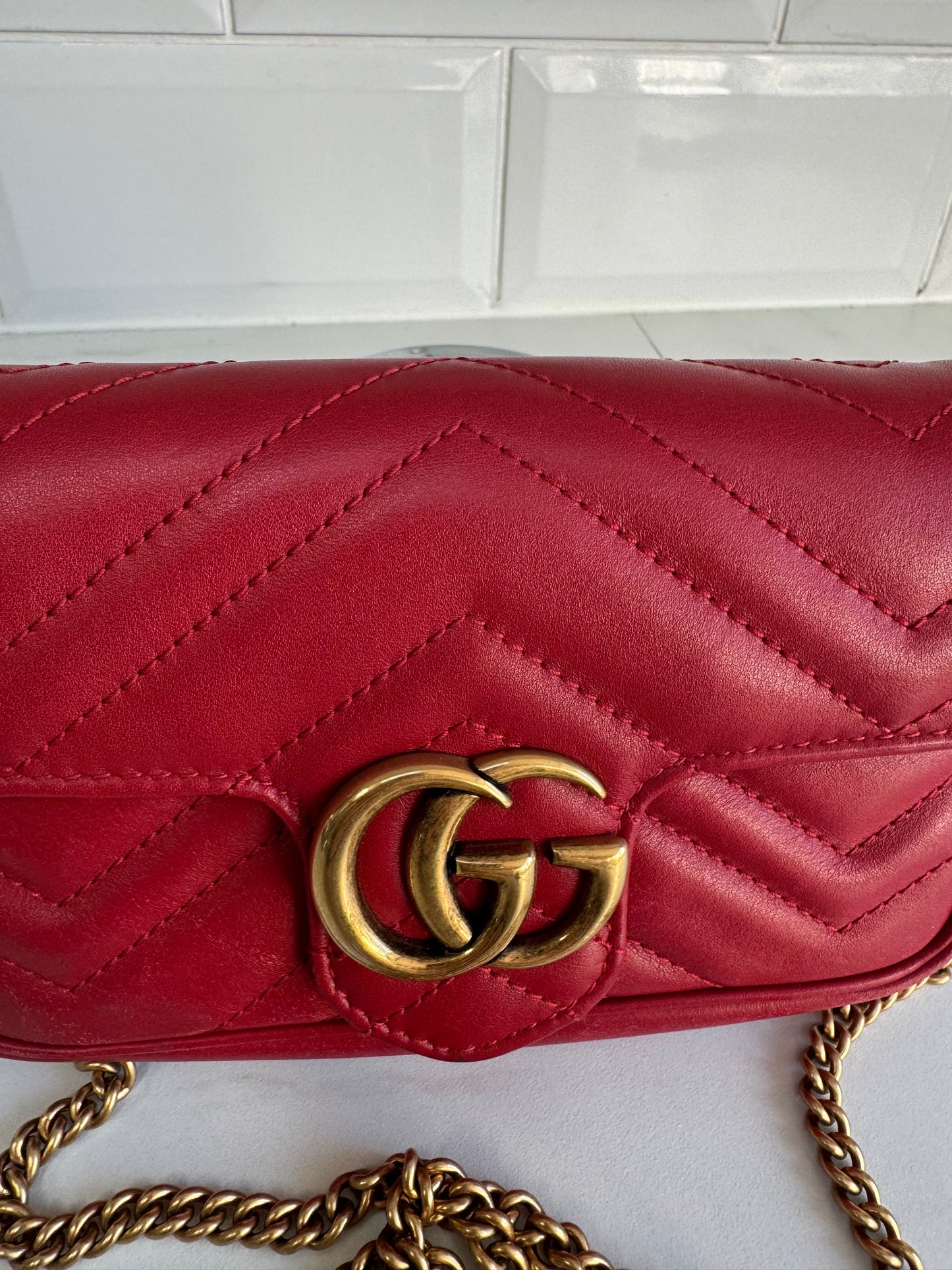 Gucci Super Mini Marmont - Red