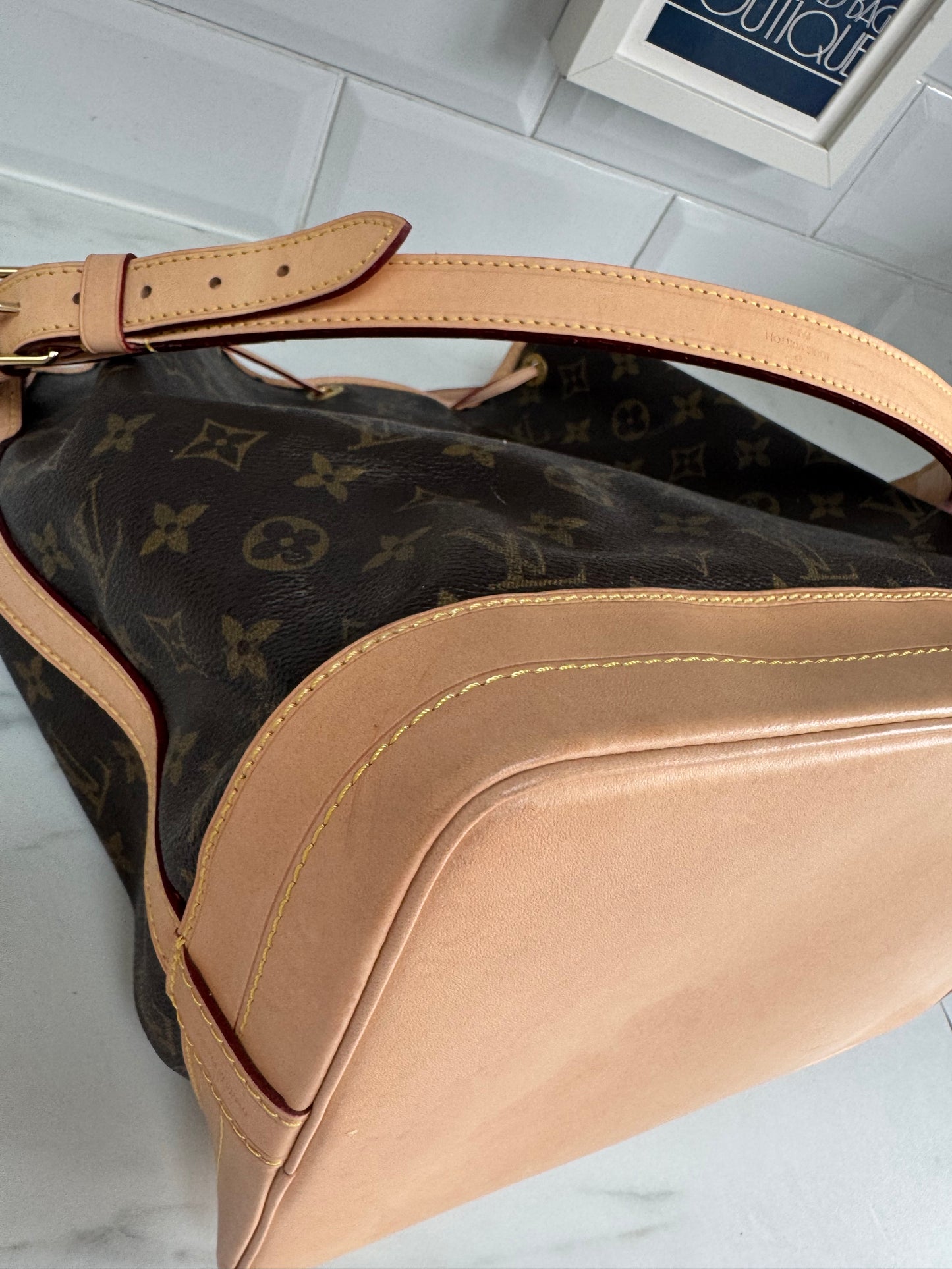 Louis Vuitton GM Noe Bucket Bag - Brown Monogram