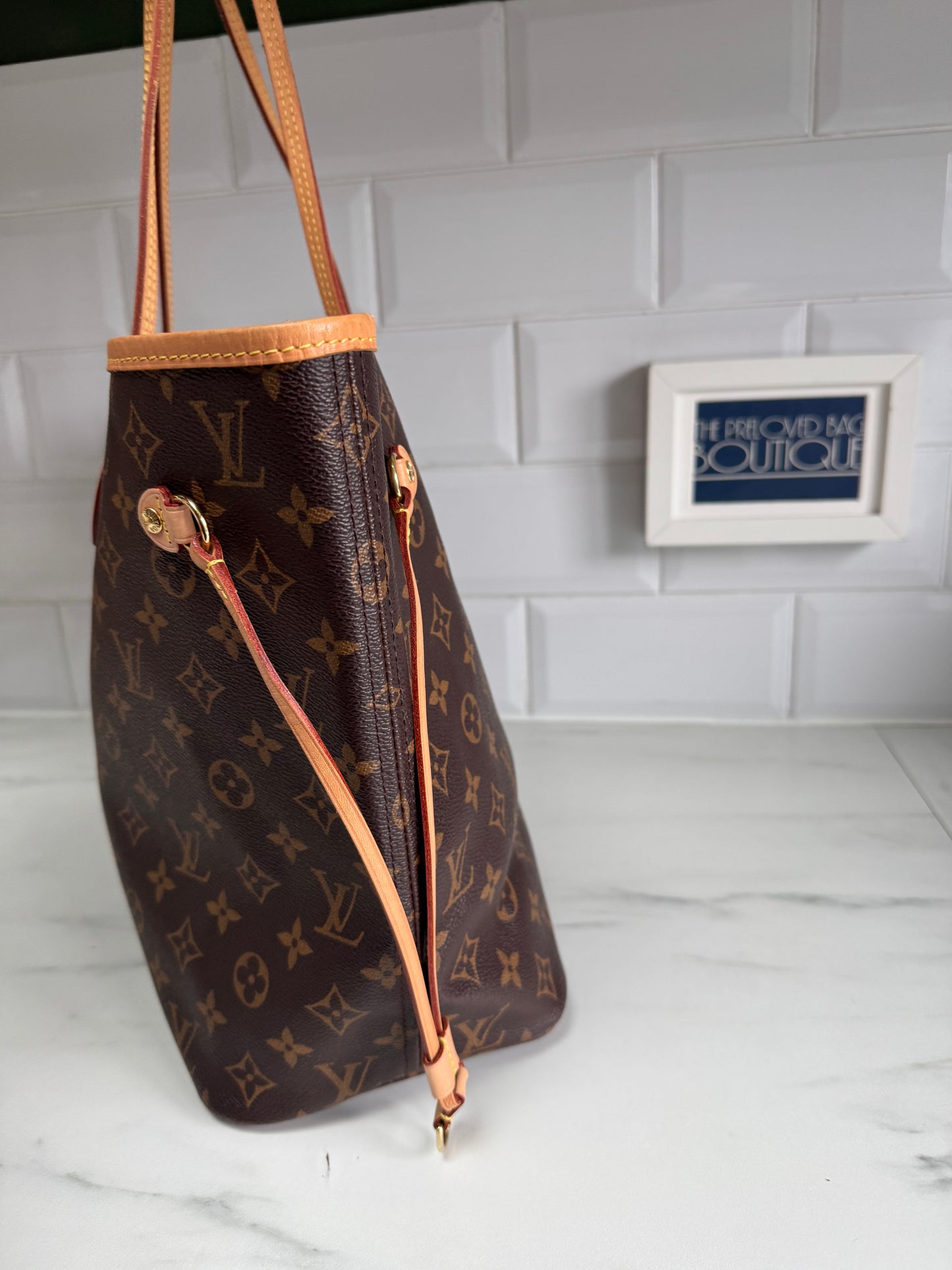 Louis Vuitton Neverfull MM & Pouch - Monogram Cerises