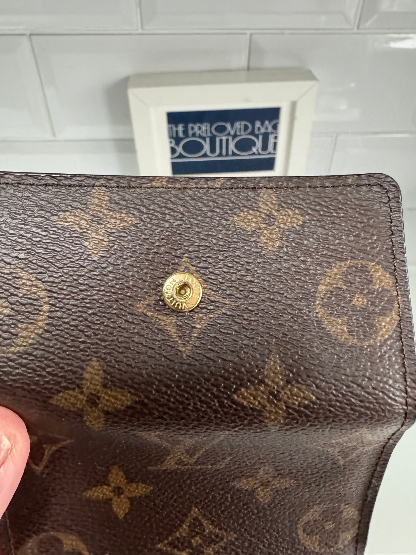 Louis Vuitton 6 Key Holder - Monogram (brown)