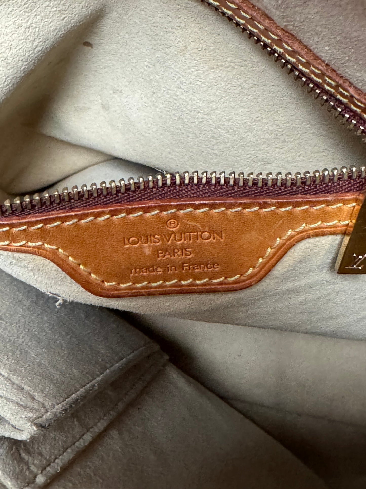 Louis Vuitton Looping GM - Monogram Brown