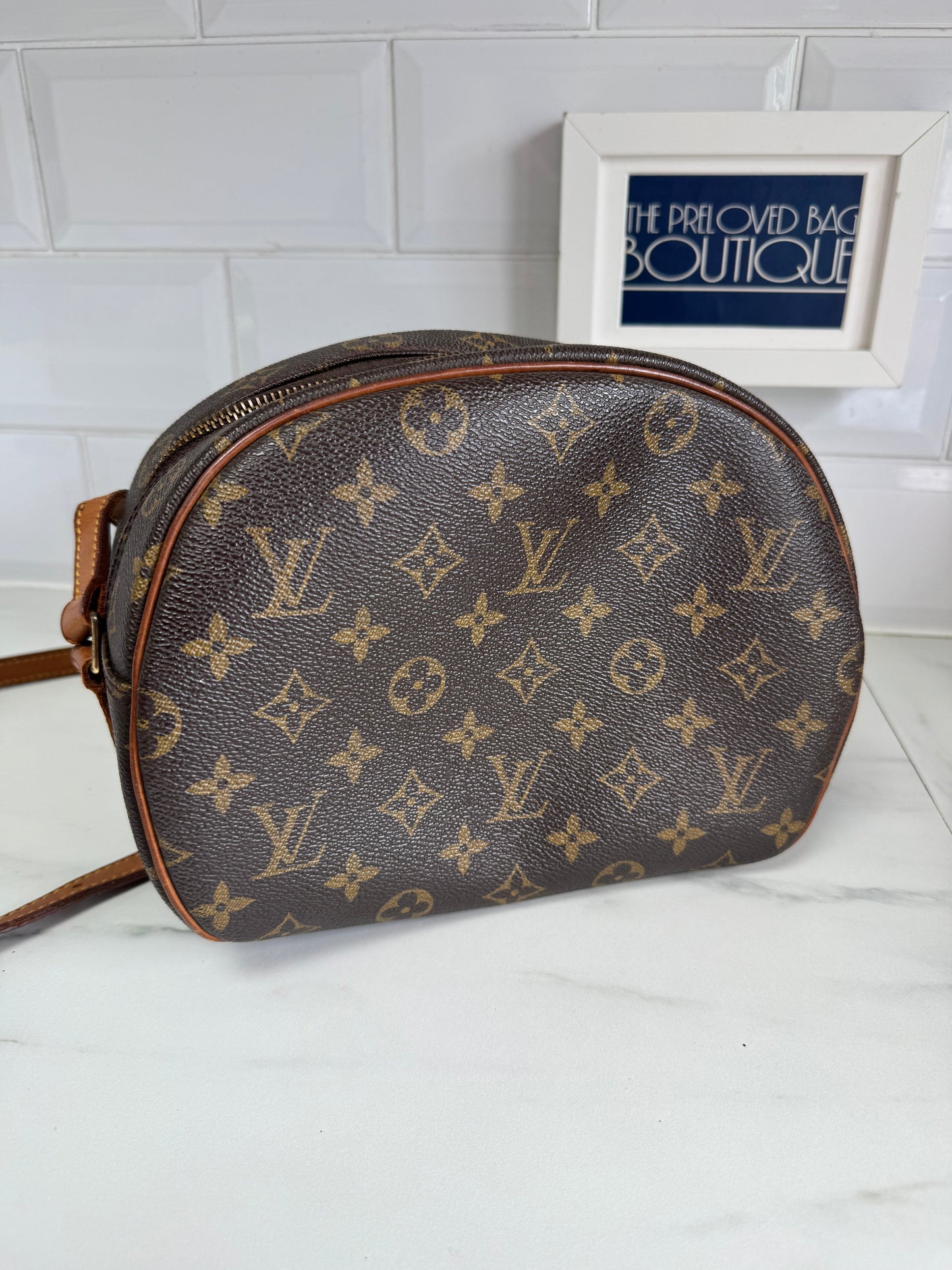 Louis Vuitton Bloise - Monogram