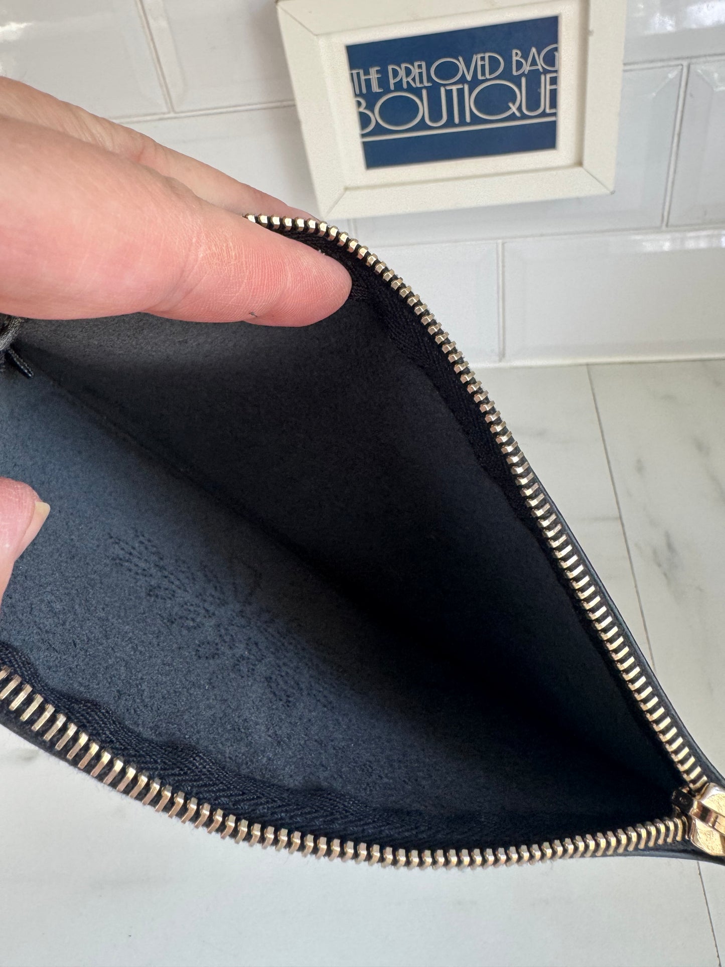 Mulberry Blossom Pouch - Black