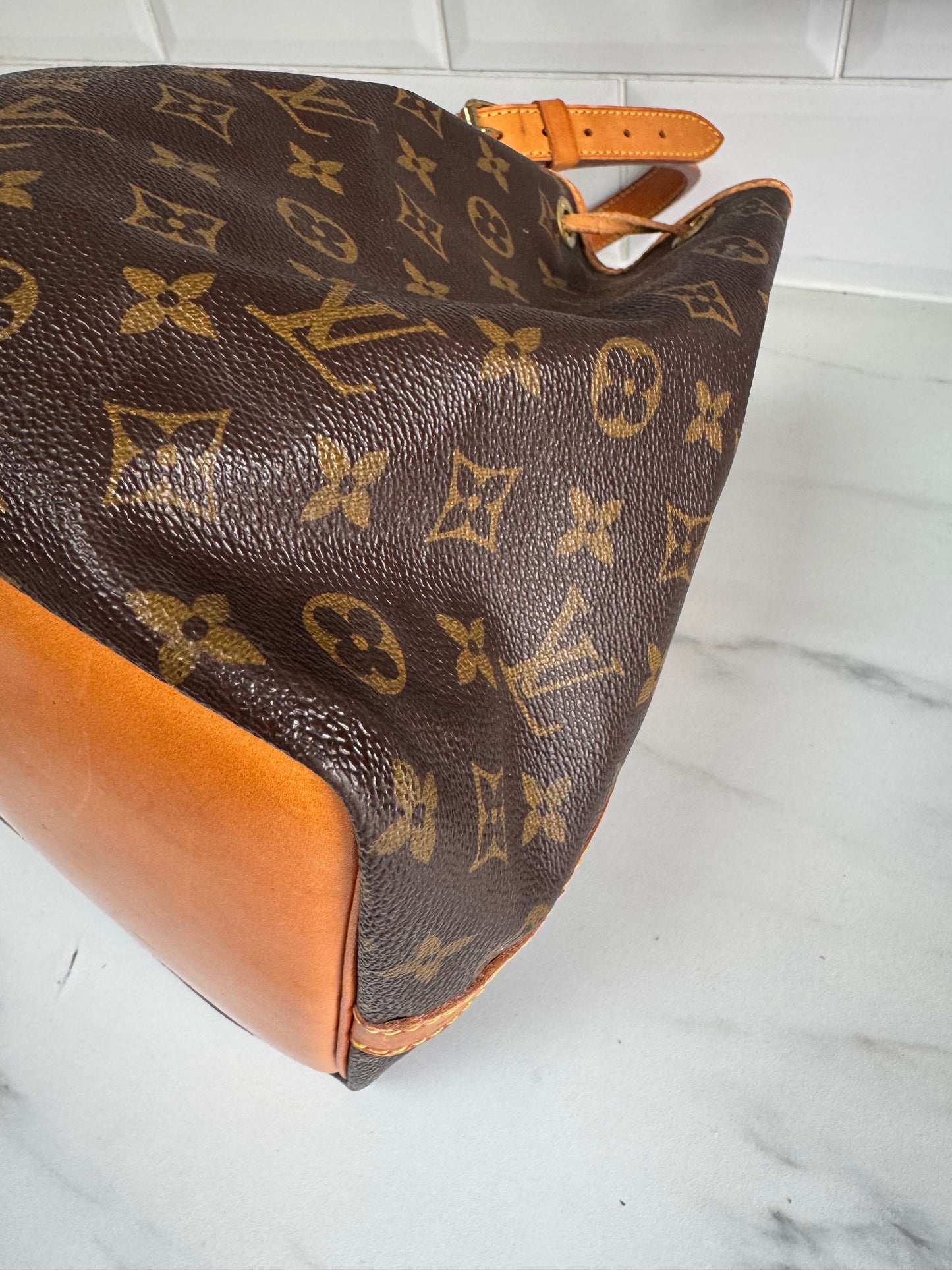 Louis Vuitton Petit Noe Bucket Bag - Monogram Brown