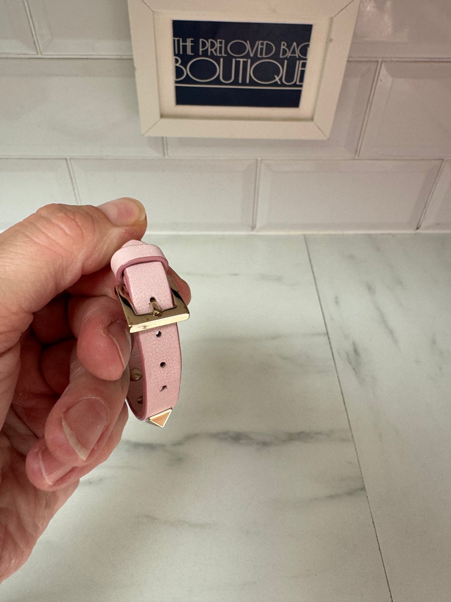 Valentino Garavani Vitello Rockstud  Leather Bracelet - Soft Pink