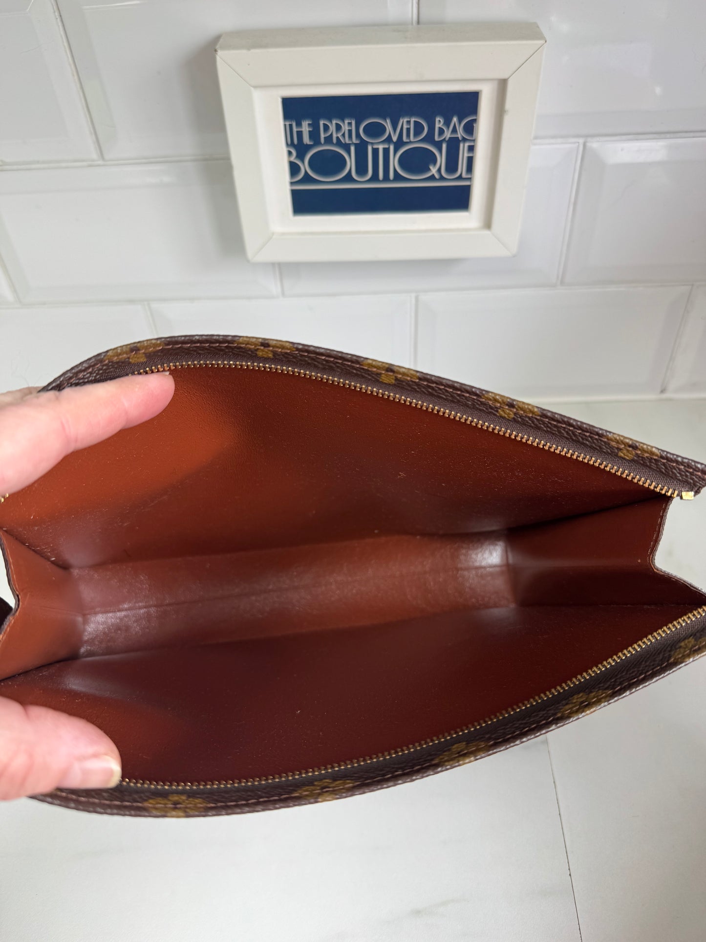 Louis Vuitton Trousse 26 - Monogram Brown