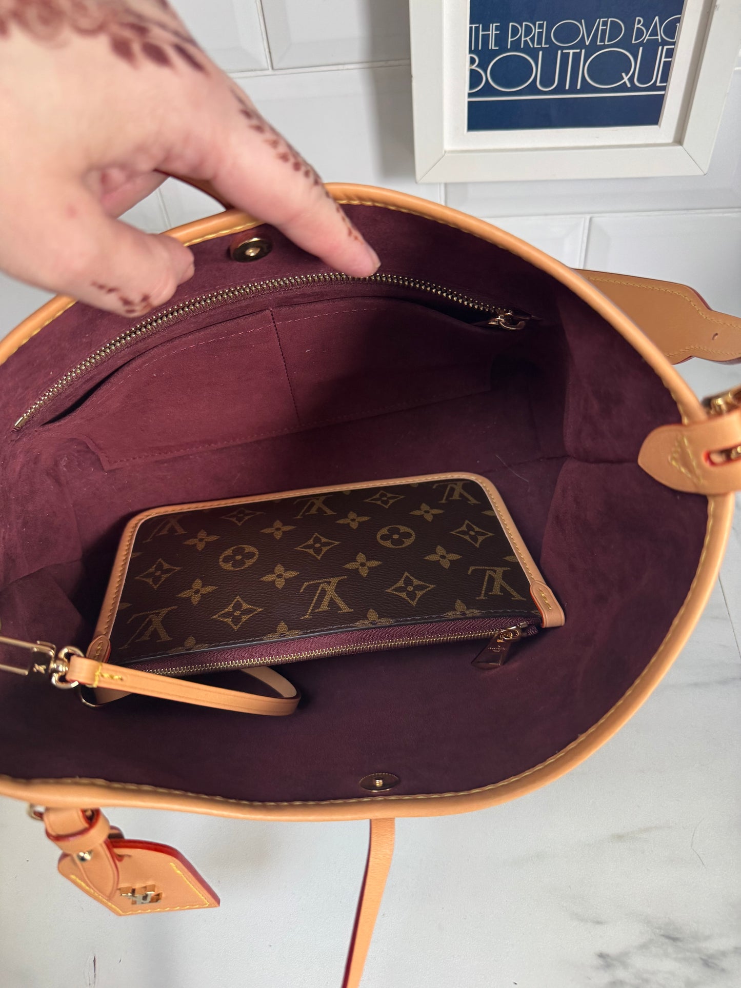 Louis Vuitton Carryall PM - Brown Monogram