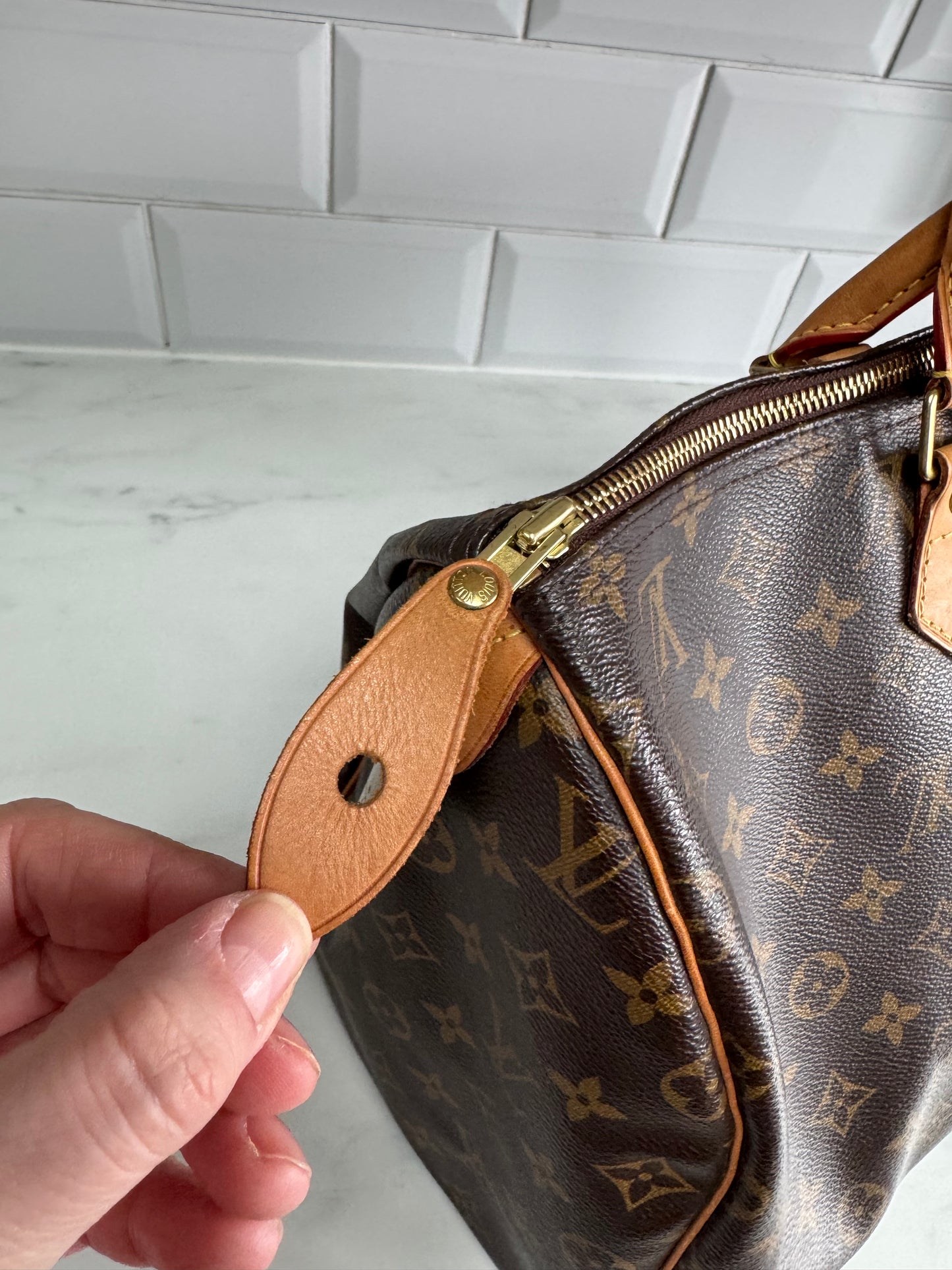 Louis Vuitton Speedy 40 - Monogram