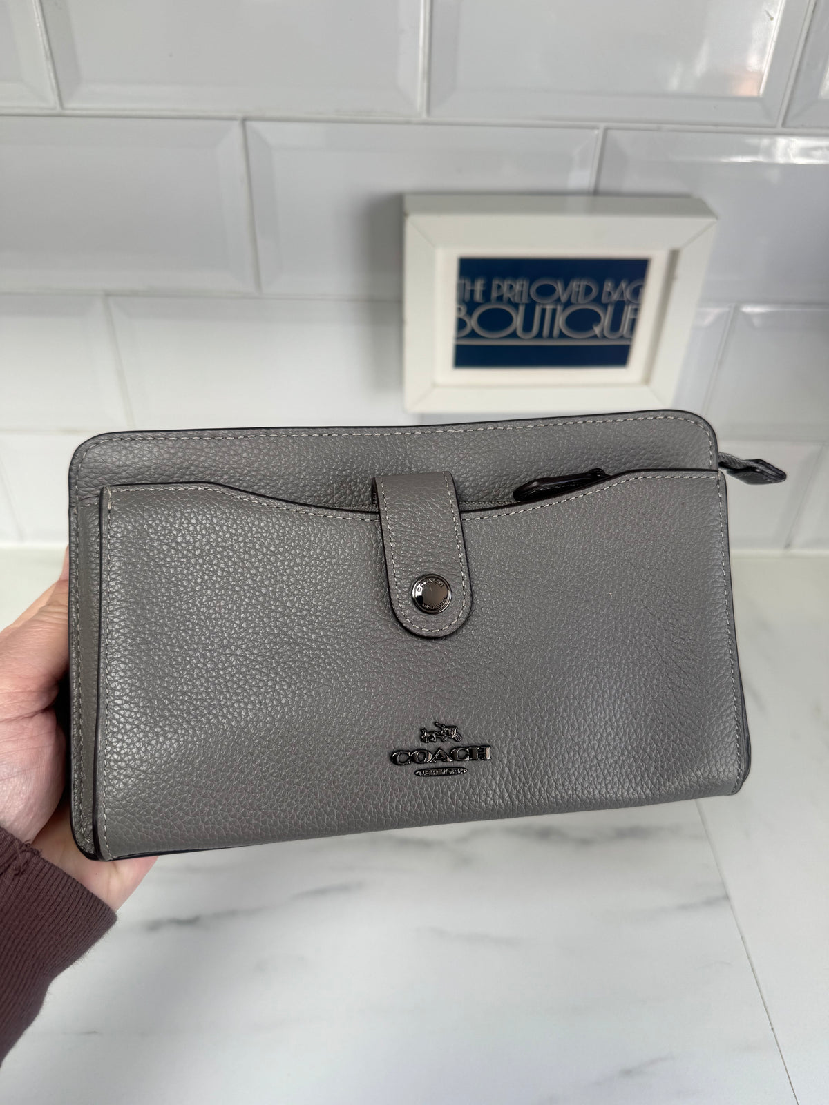 Coach Noa - Grey