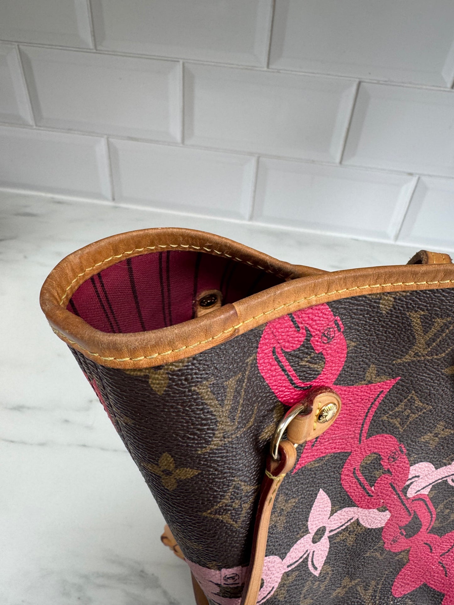 Louis Vuitton Limited Edition 2016 Bay MM Neverfull - Pink and Brown