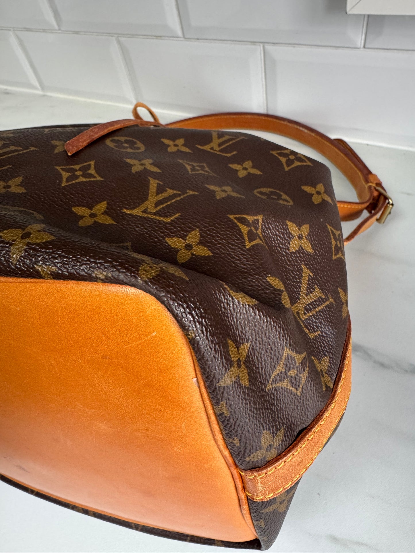 Louis Vuitton Petit Noe Bucket Bag - Monogram Brown