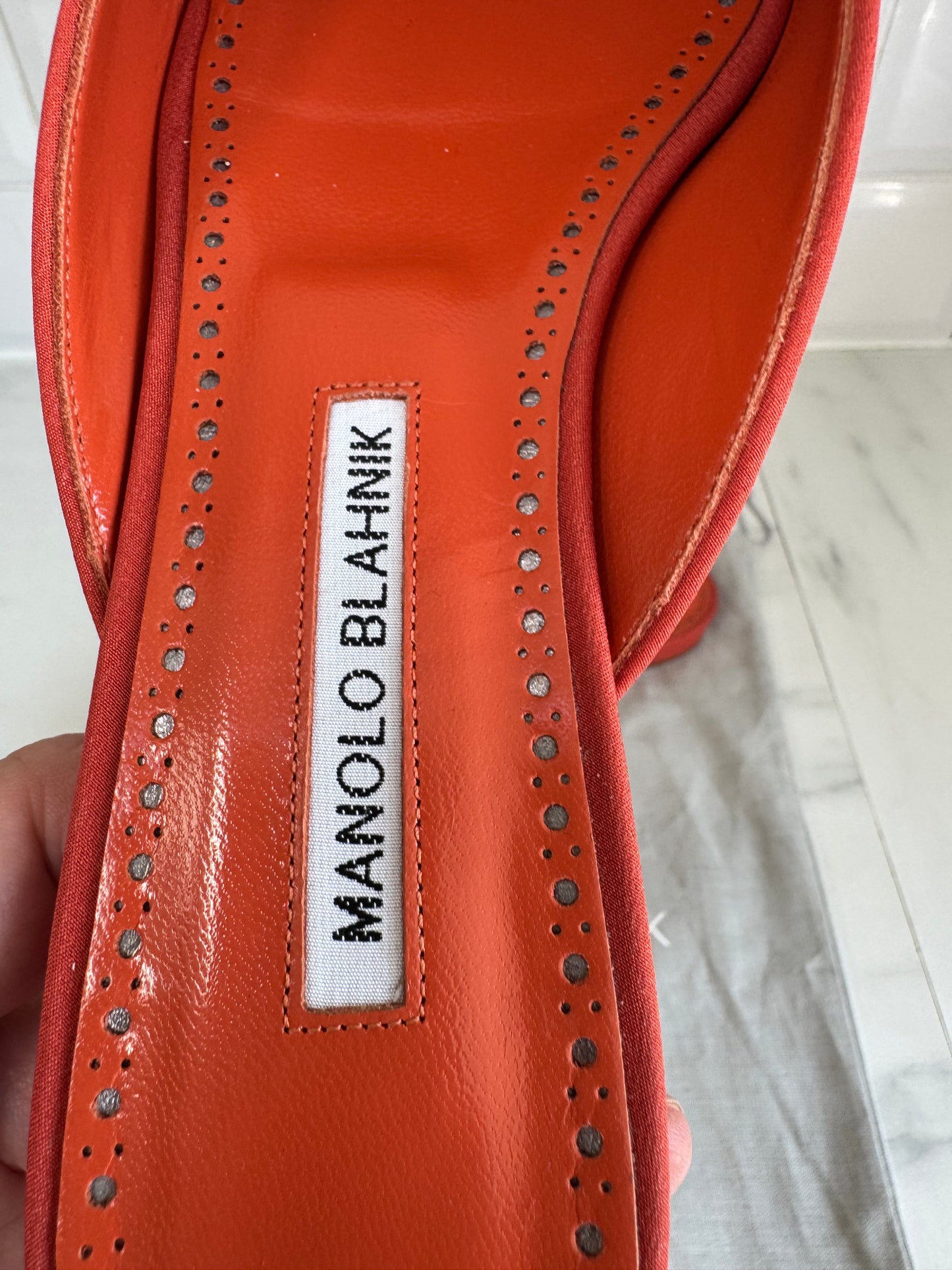 Manolo Blahnik Hangisimuflat - Orange