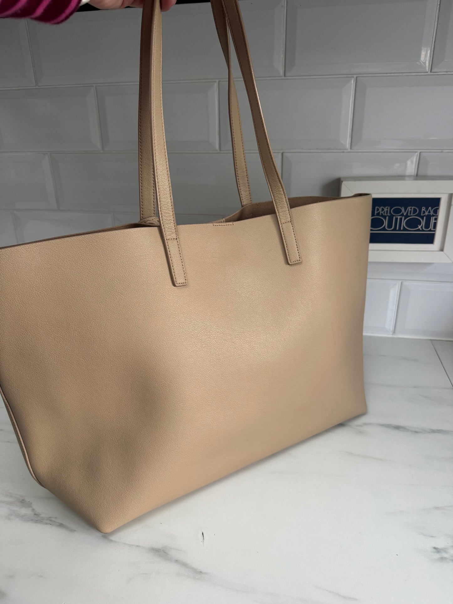 Saint Laurent East West Shopper Tote - Beige