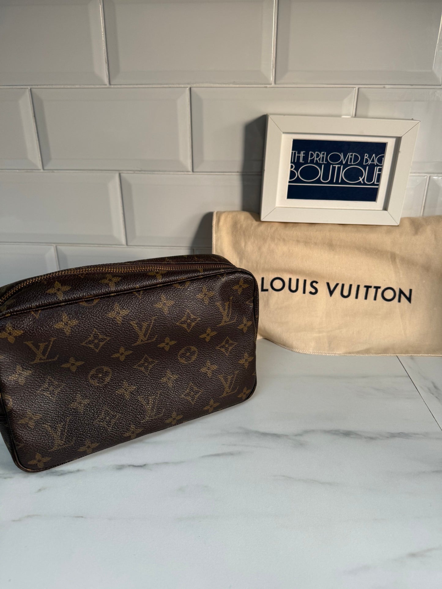 Louis Vuitton Trousse 23 - Monogram