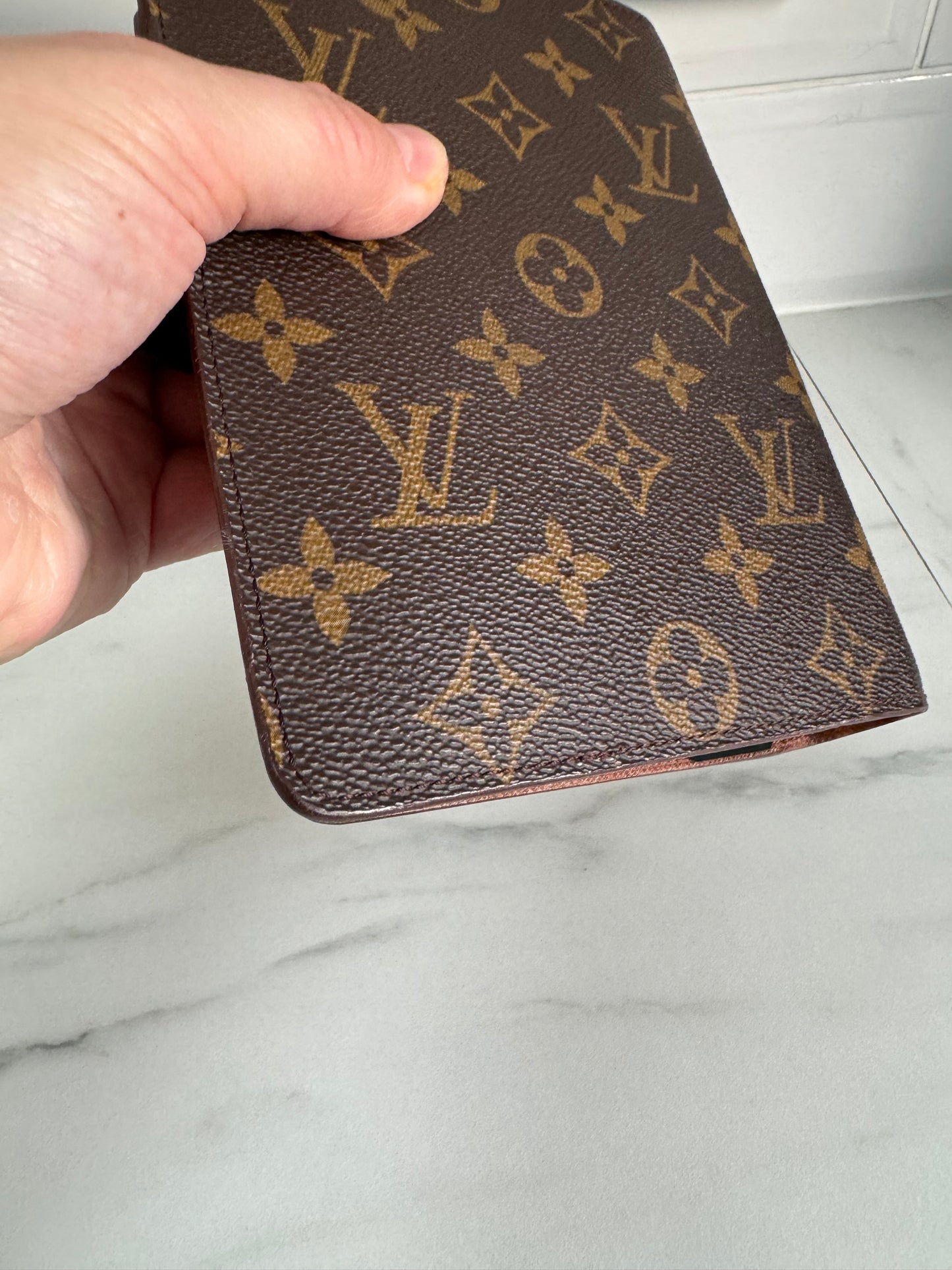 Louis Vuitton MM Ring Binder Agenda - Monogram