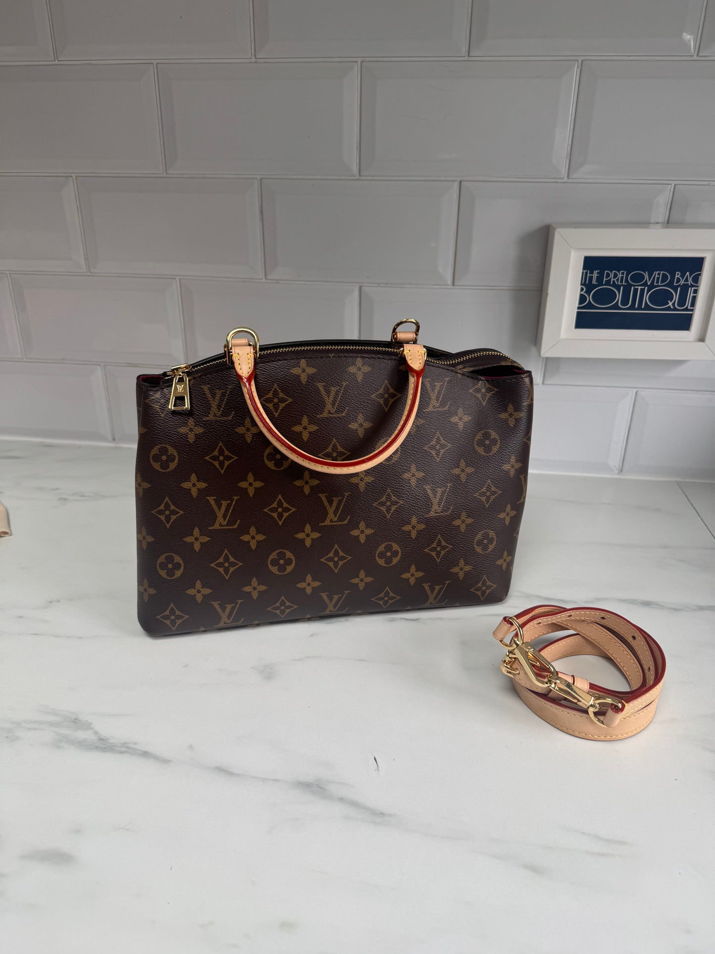 Louis Vuitton Petit Palais Monogram - Brown