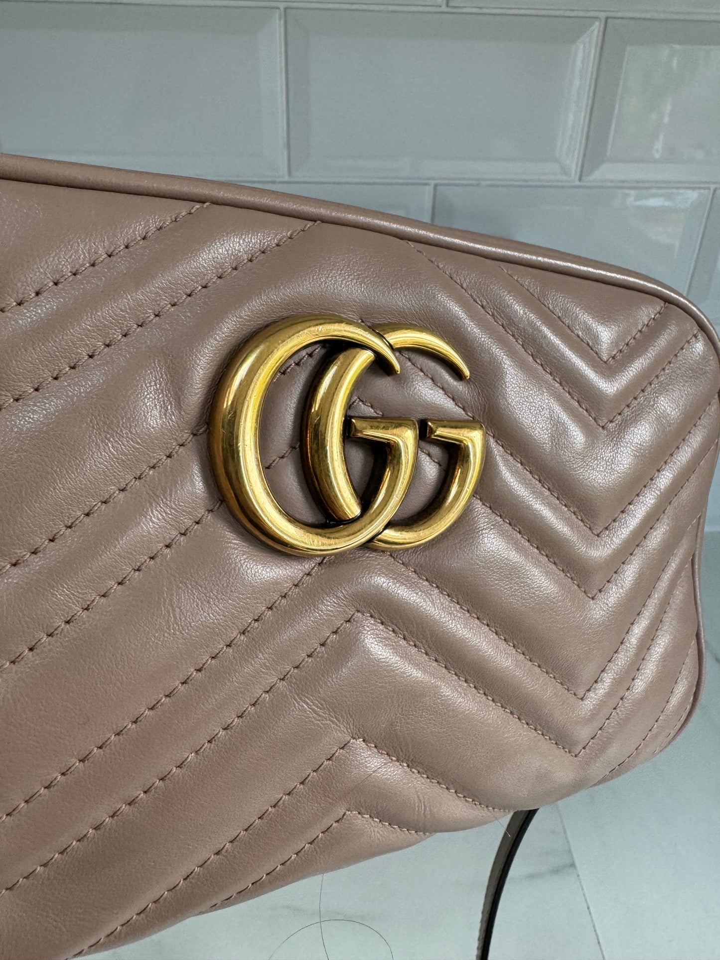 Gucci Marmont Shoulder Bag - Nude