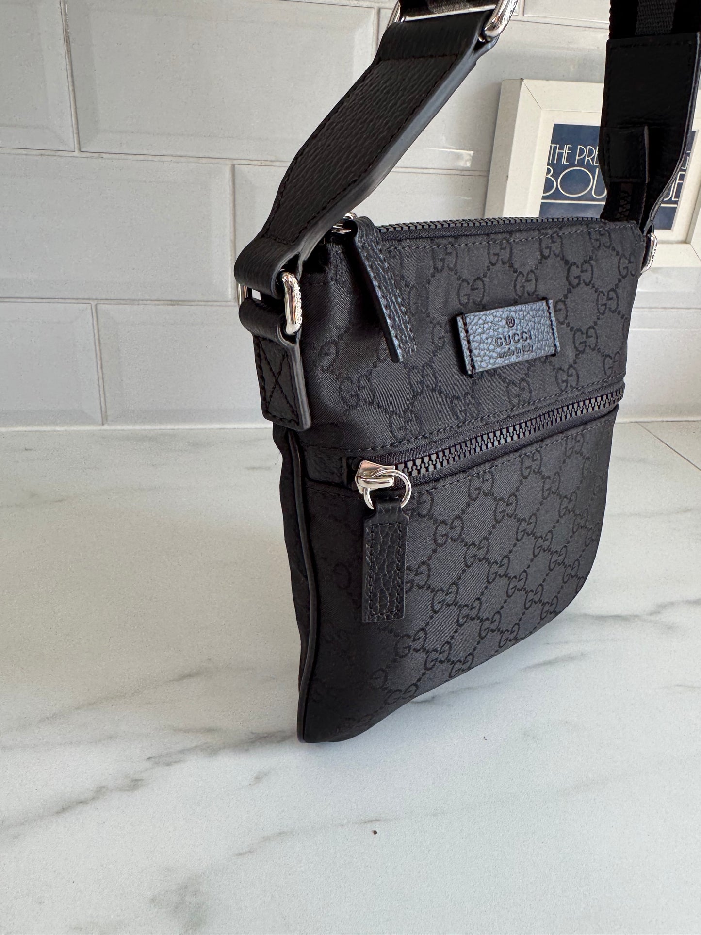 Gucci Nylon Mini Flat Messenger - Black