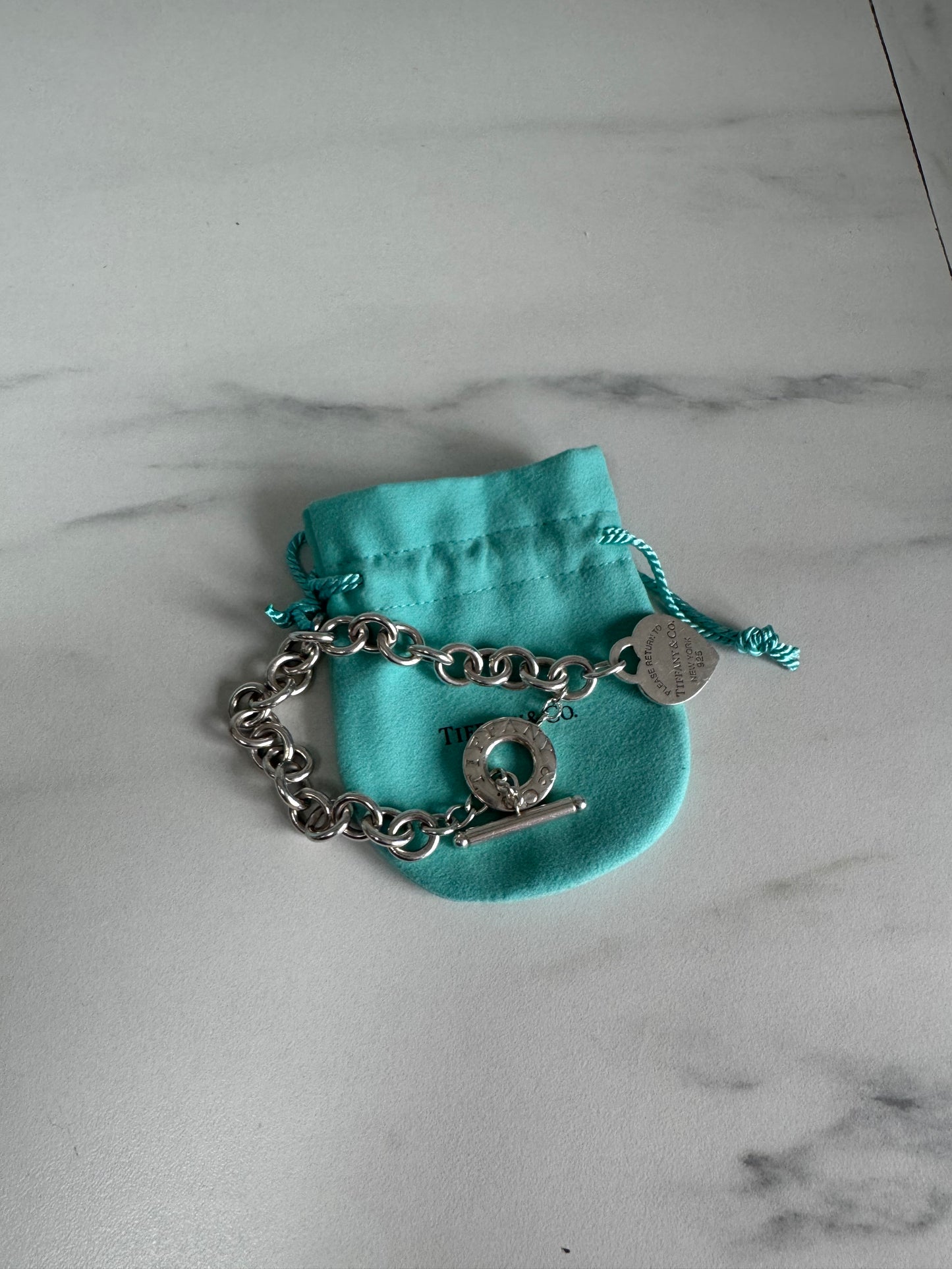Tiffany & Co Toggle Heart Tag Bracelet - Silver