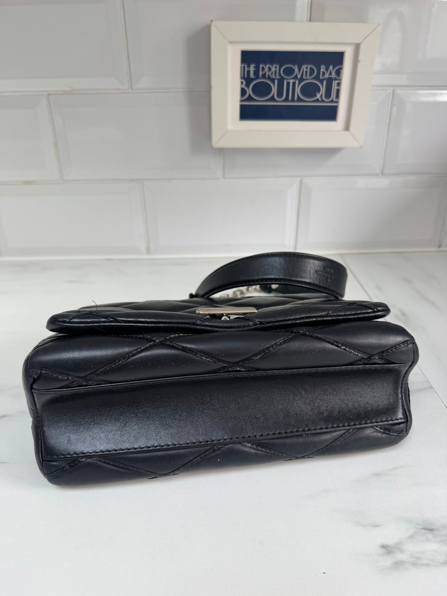 Louis Vuitton Go-14 Malletage PM Quilted Leather - Black