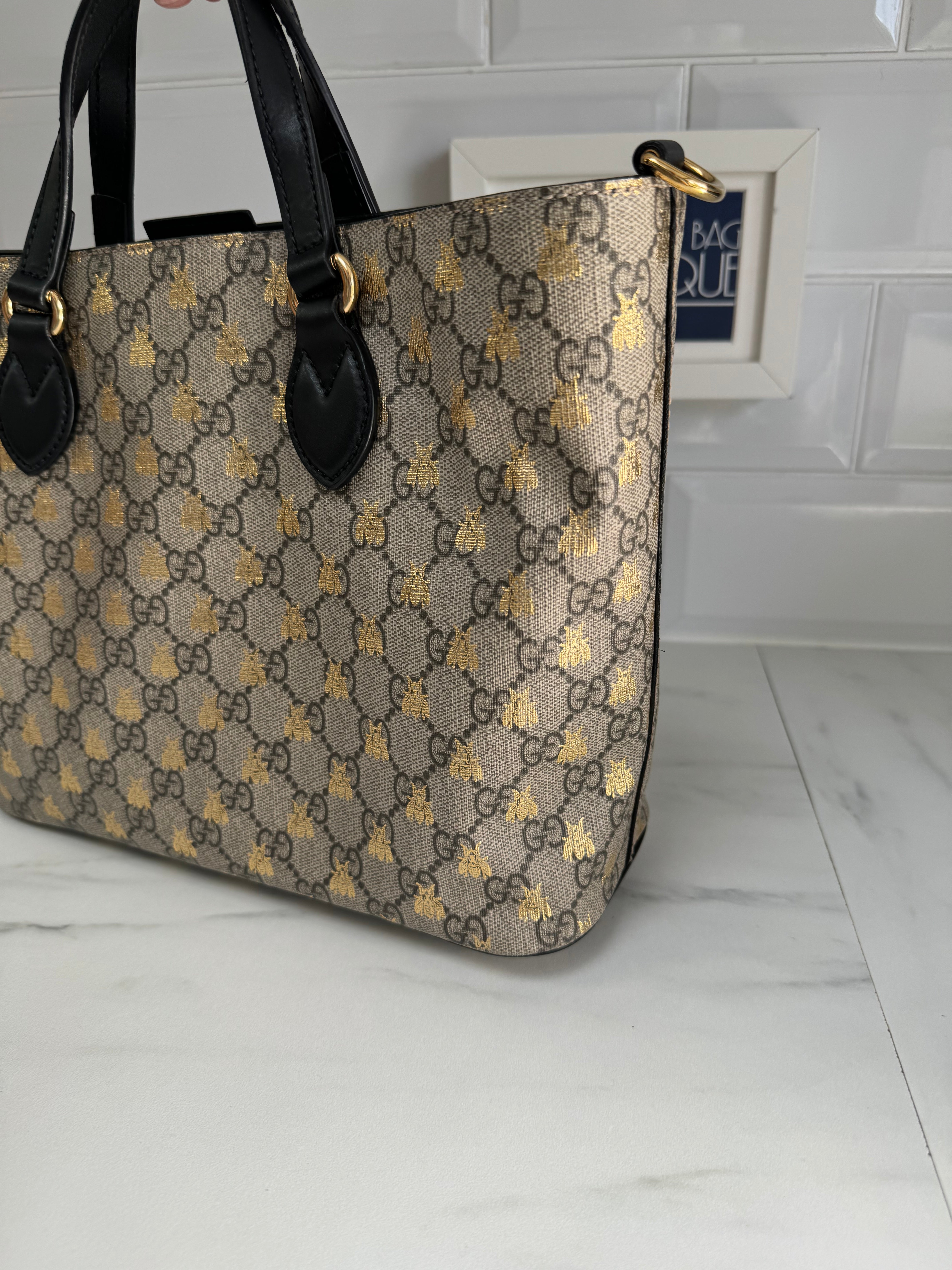 Gucci bee tote bag hotsell