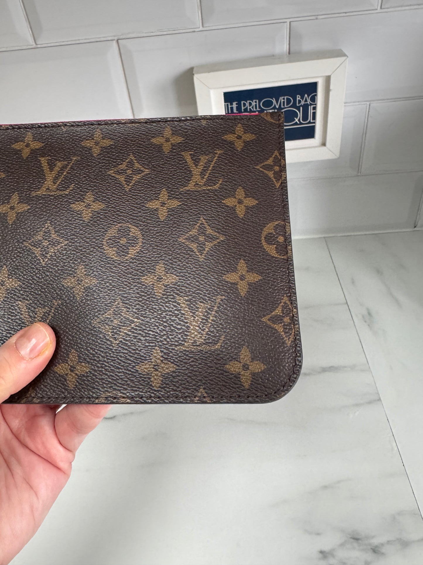 Louis Vuitton Neverfull Pouch - Monogram Piovine