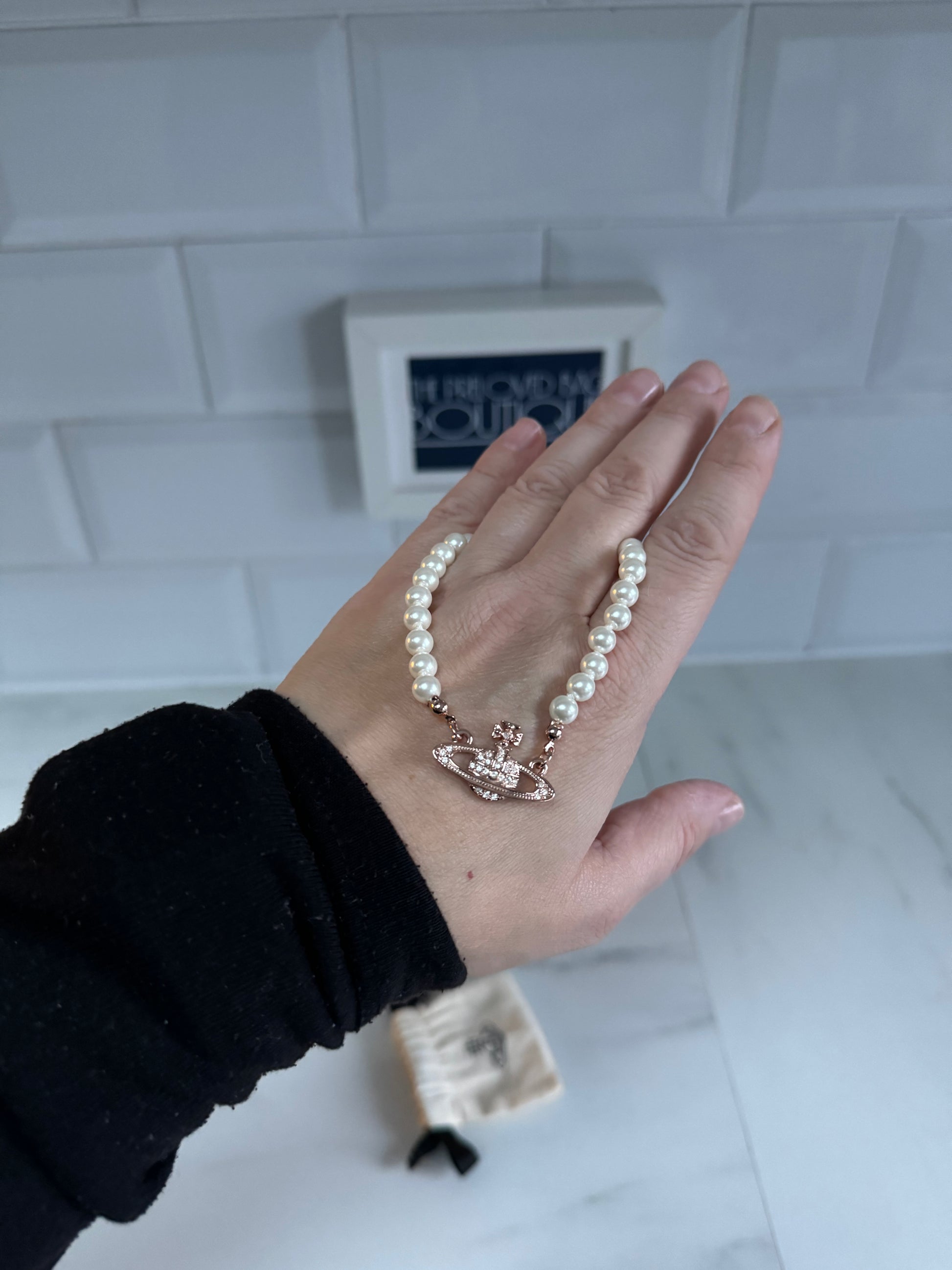 Vivienne mini bas relief choker deals