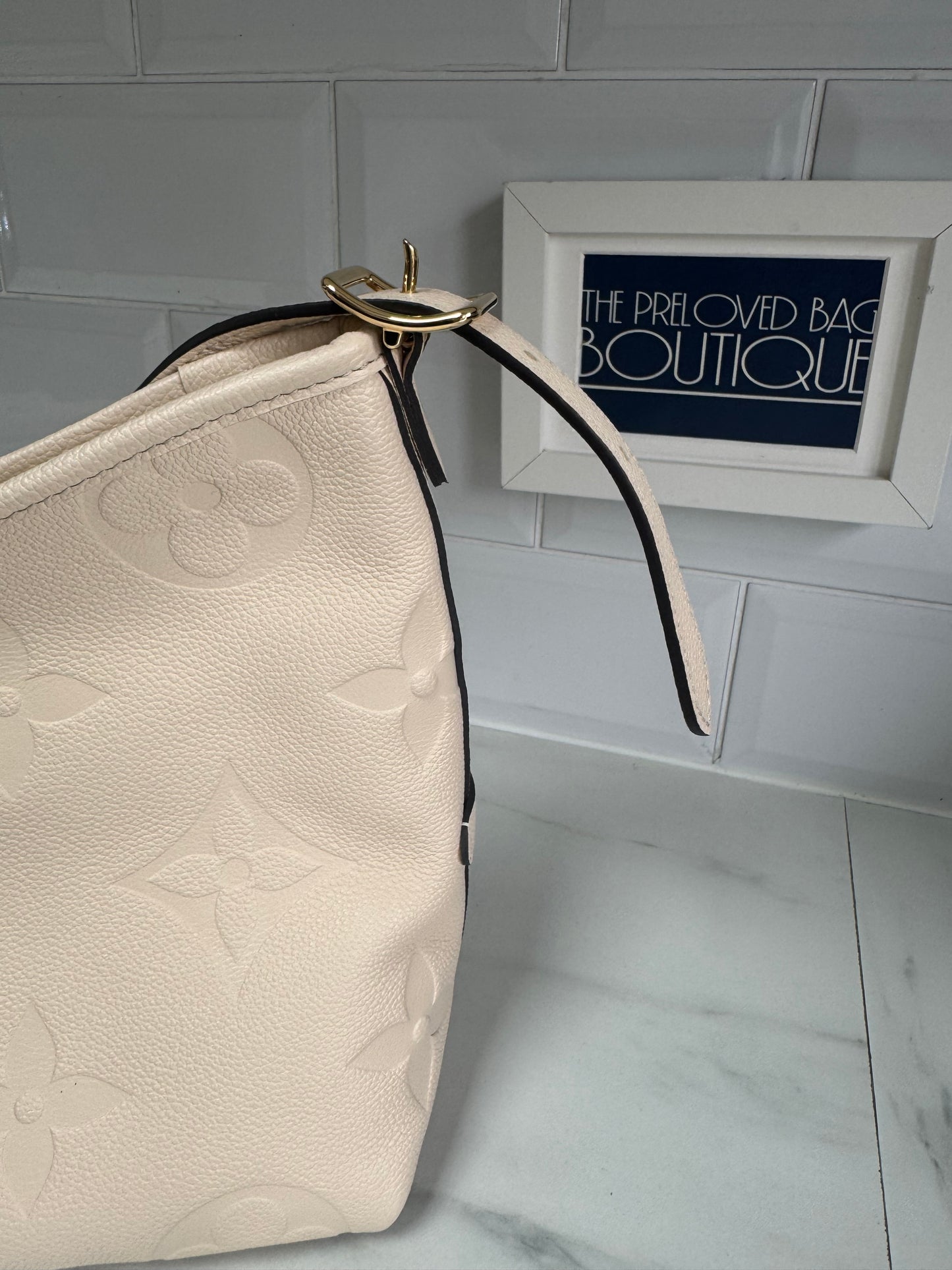 Louis Vuitton Carryall Creme Giant Monogram Emperiente PM - White