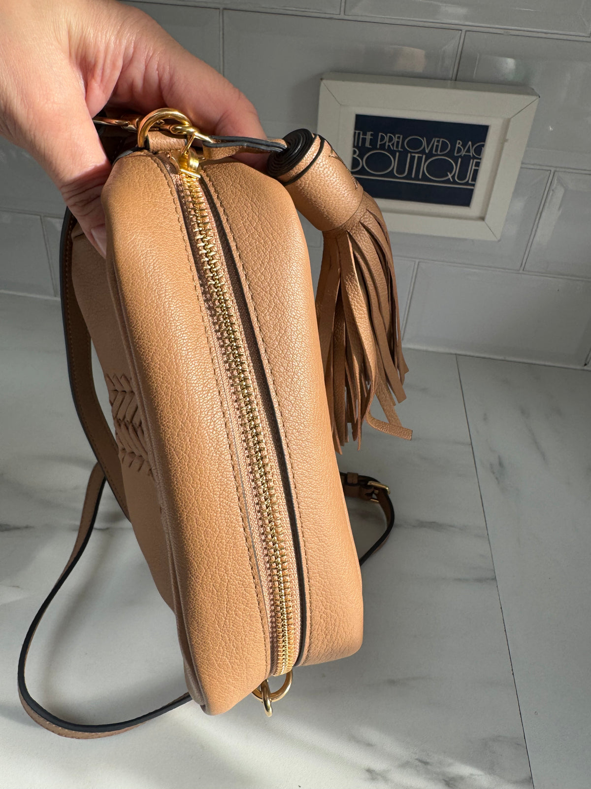 Anya Hindmarch Neeson Tassel Camera Bag - Burnt Sugar