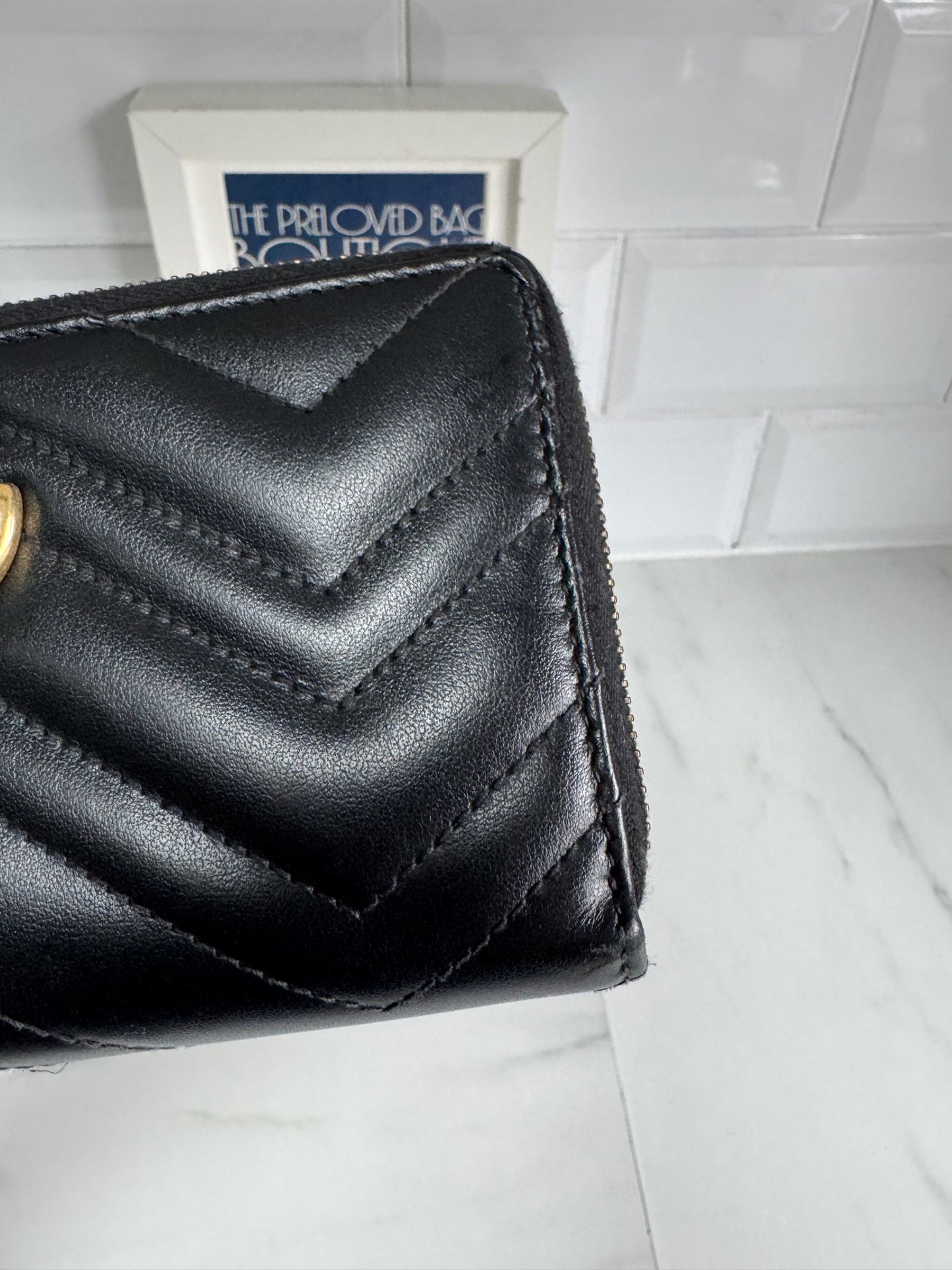 Gucci GG Marmont Zip Around Wallet - Black